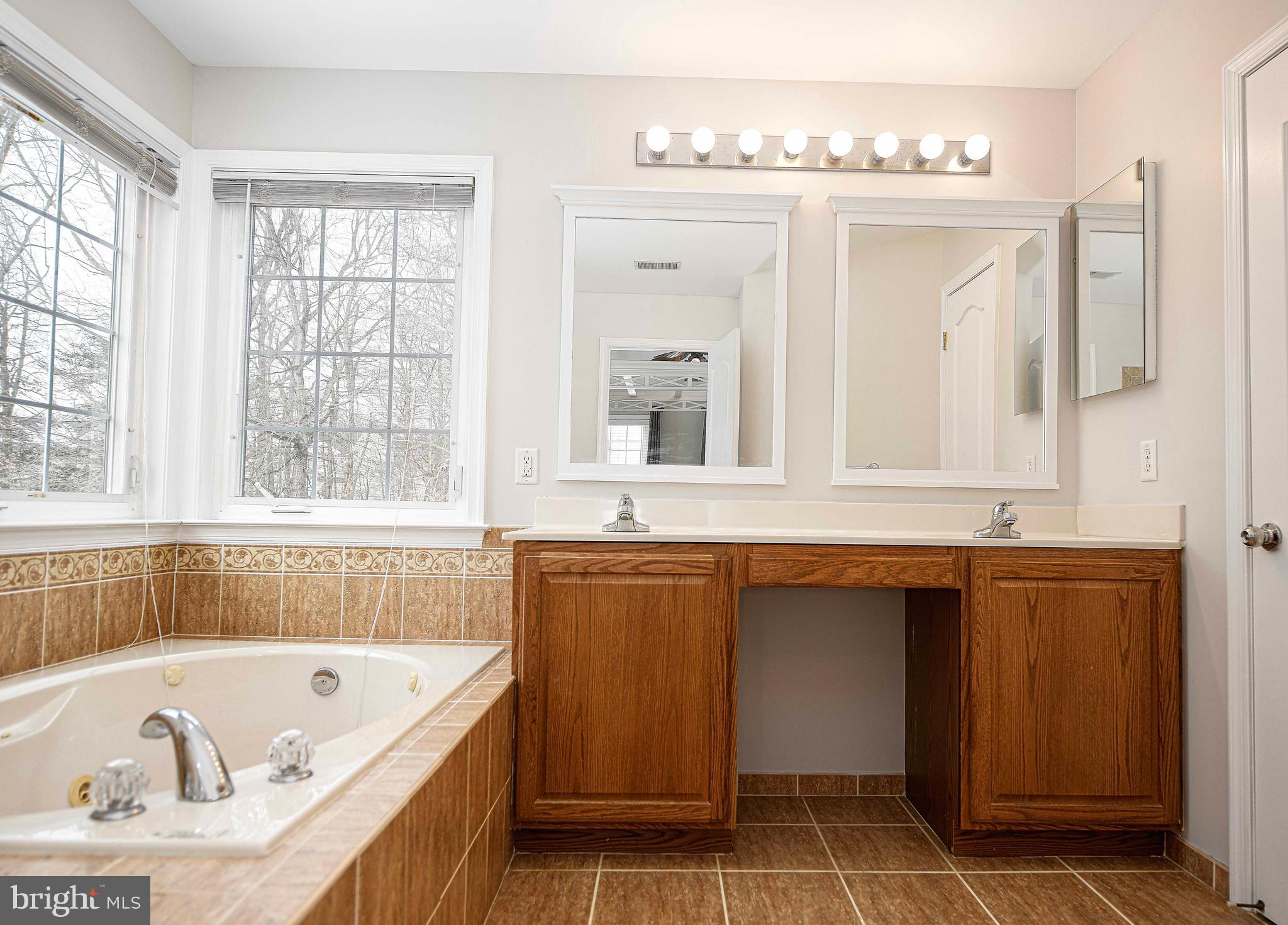 COKESBURY MANOR - Residential