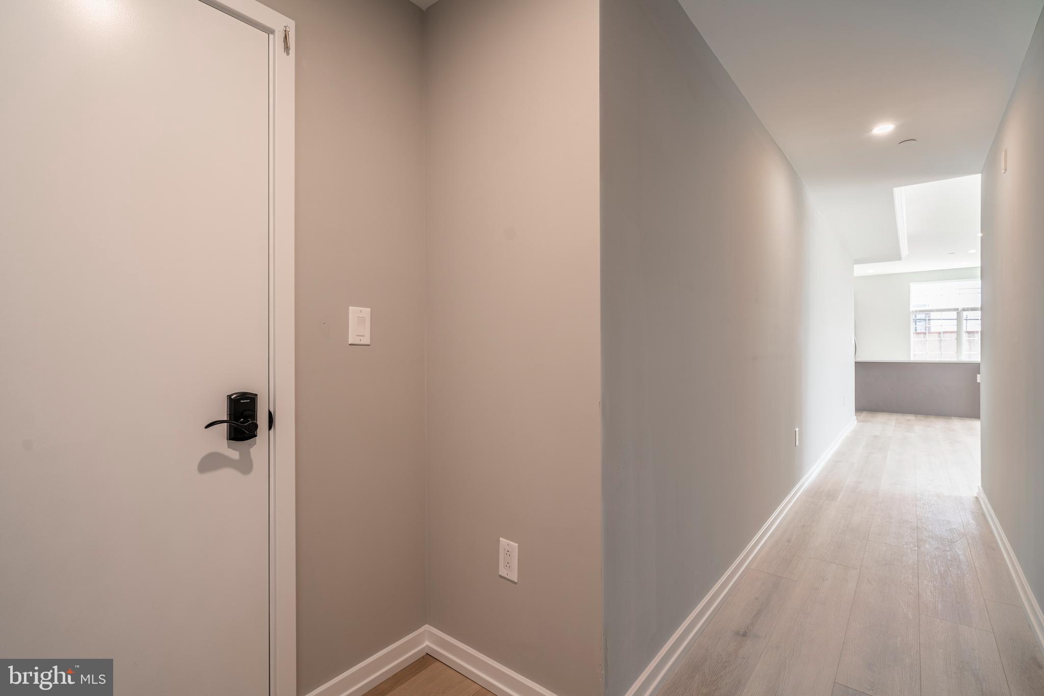 GRADUATE HOSPITAL - Residential Lease