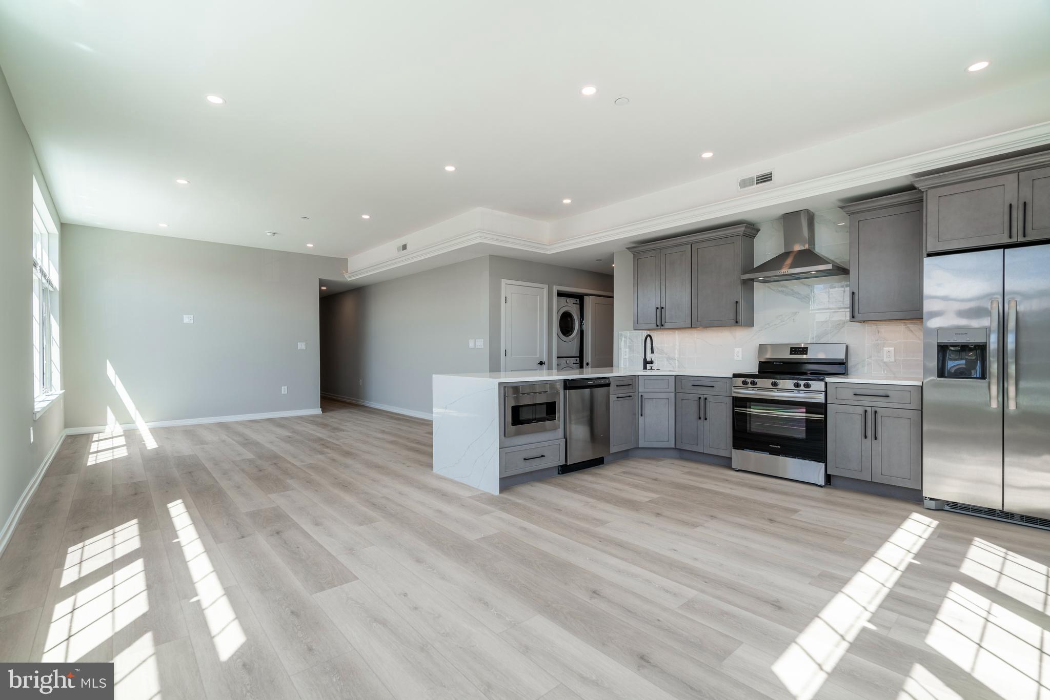 GRADUATE HOSPITAL - Residential Lease