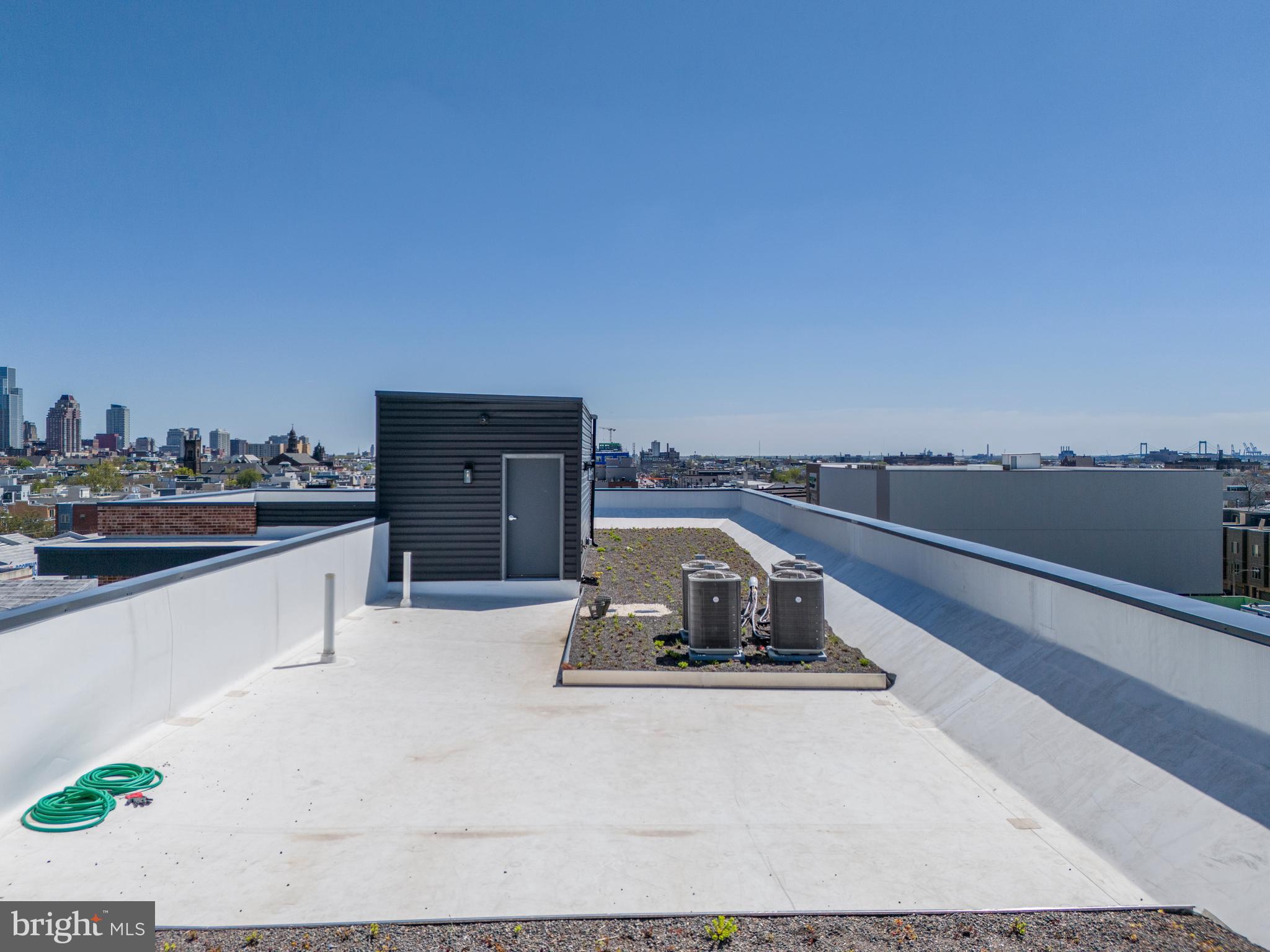 GRADUATE HOSPITAL - Residential Lease