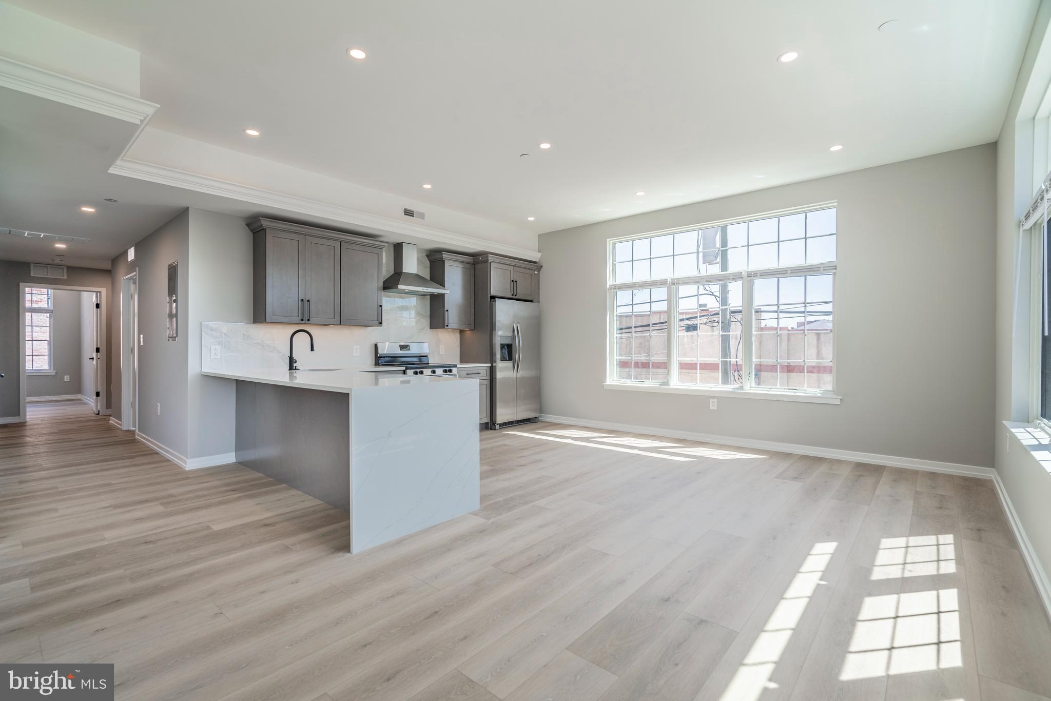 GRADUATE HOSPITAL - Residential Lease