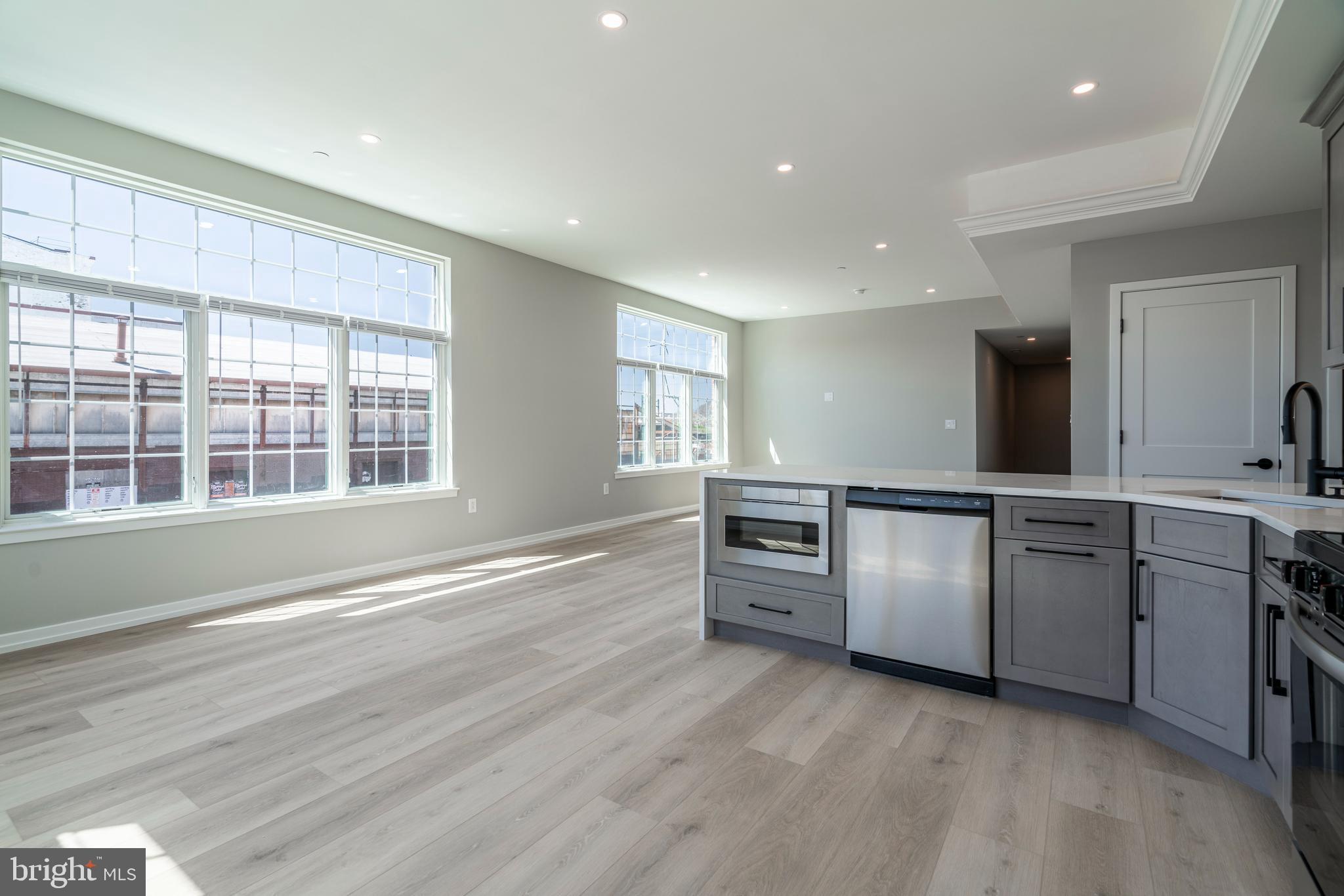 GRADUATE HOSPITAL - Residential Lease