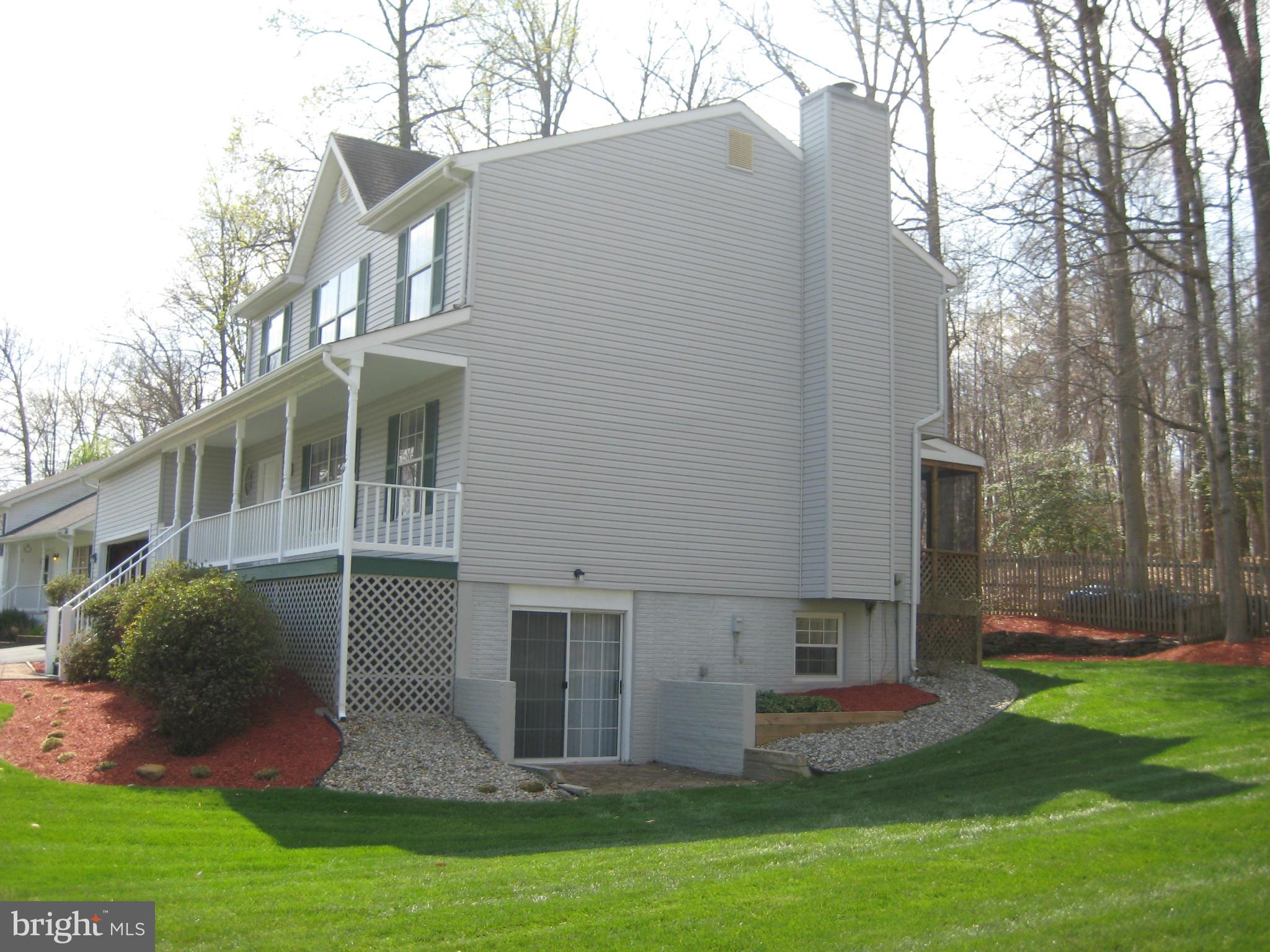 MEADOWOOD VILLAGE - Residential