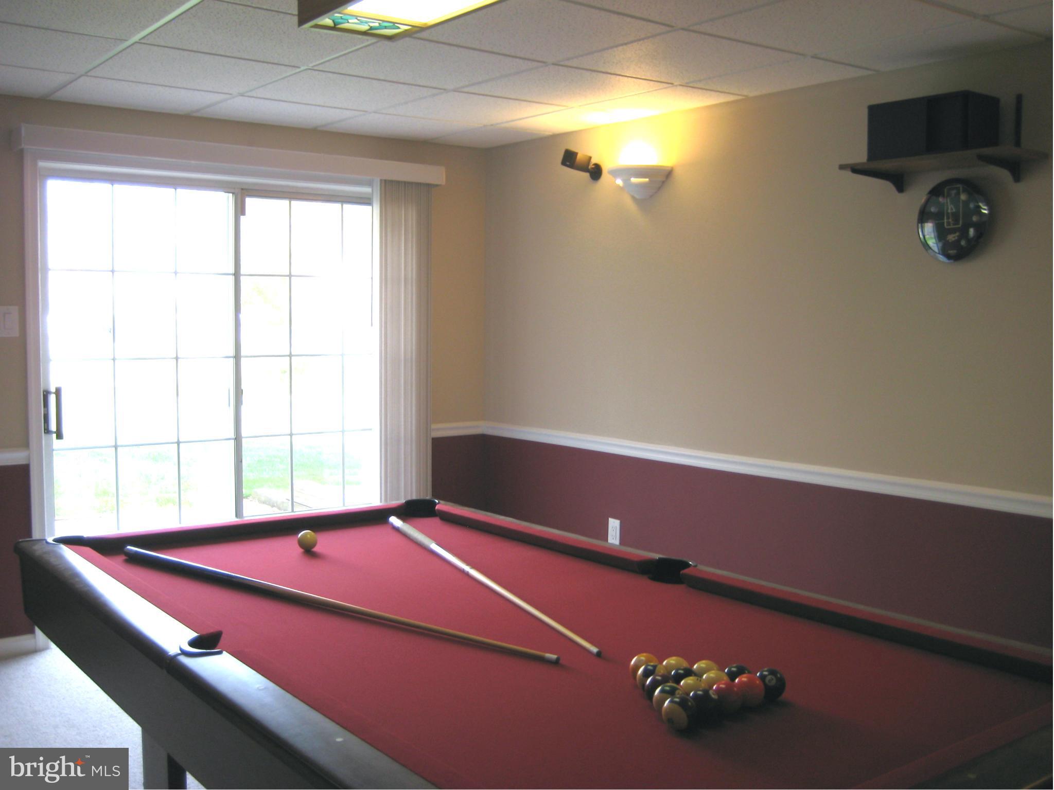 MEADOWOOD VILLAGE - Residential