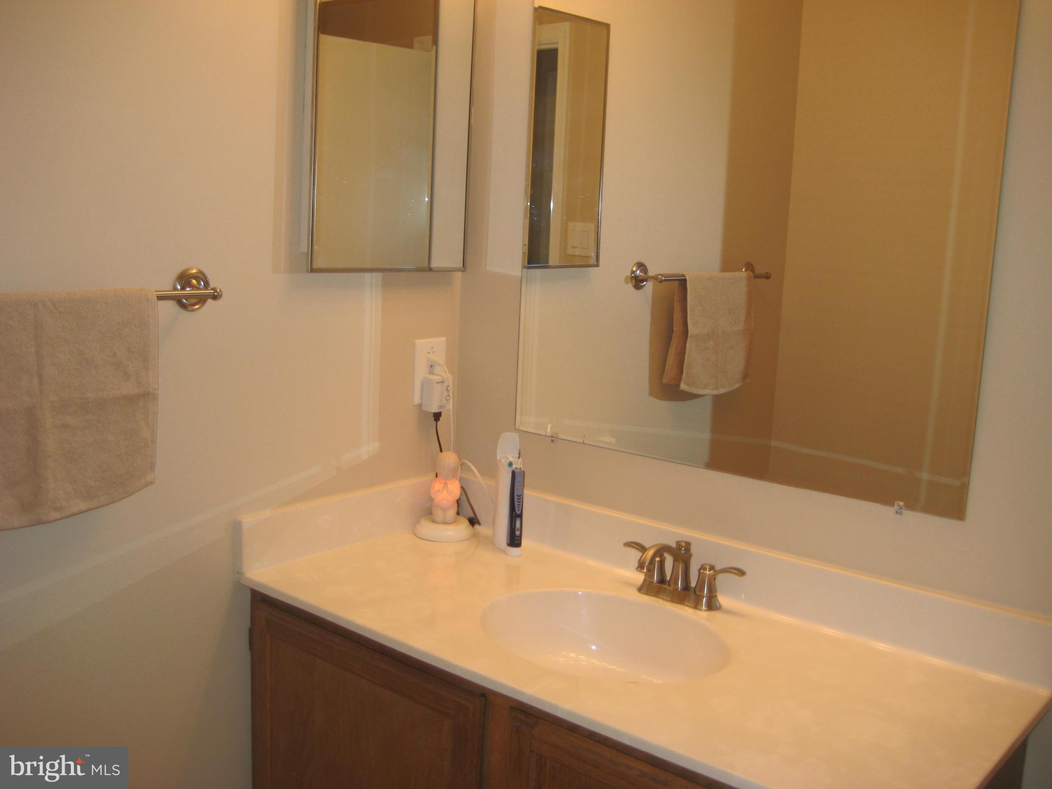 MEADOWOOD VILLAGE - Residential