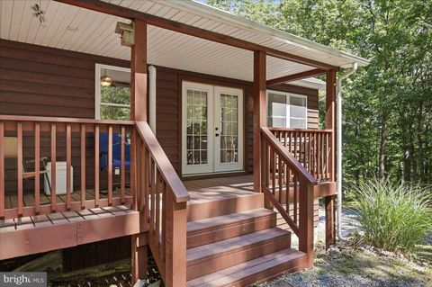 Homes For Sale - 323 S Timber Ridge Road<br/> CROSS JUNCTION, VA 22625