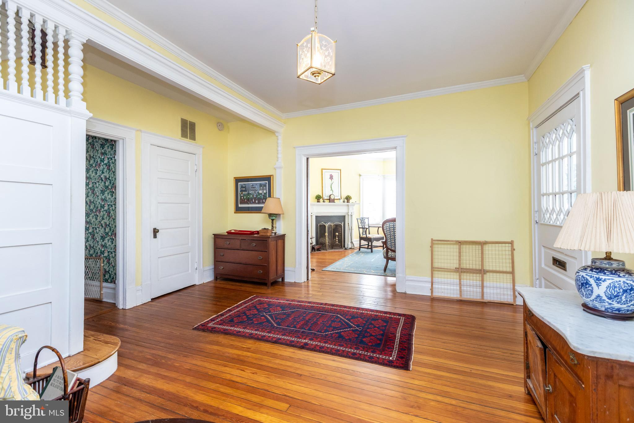 ROLAND PARK - Residential