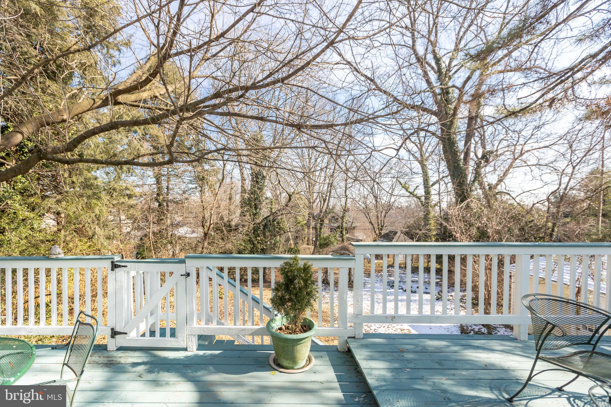 ROLAND PARK - Residential