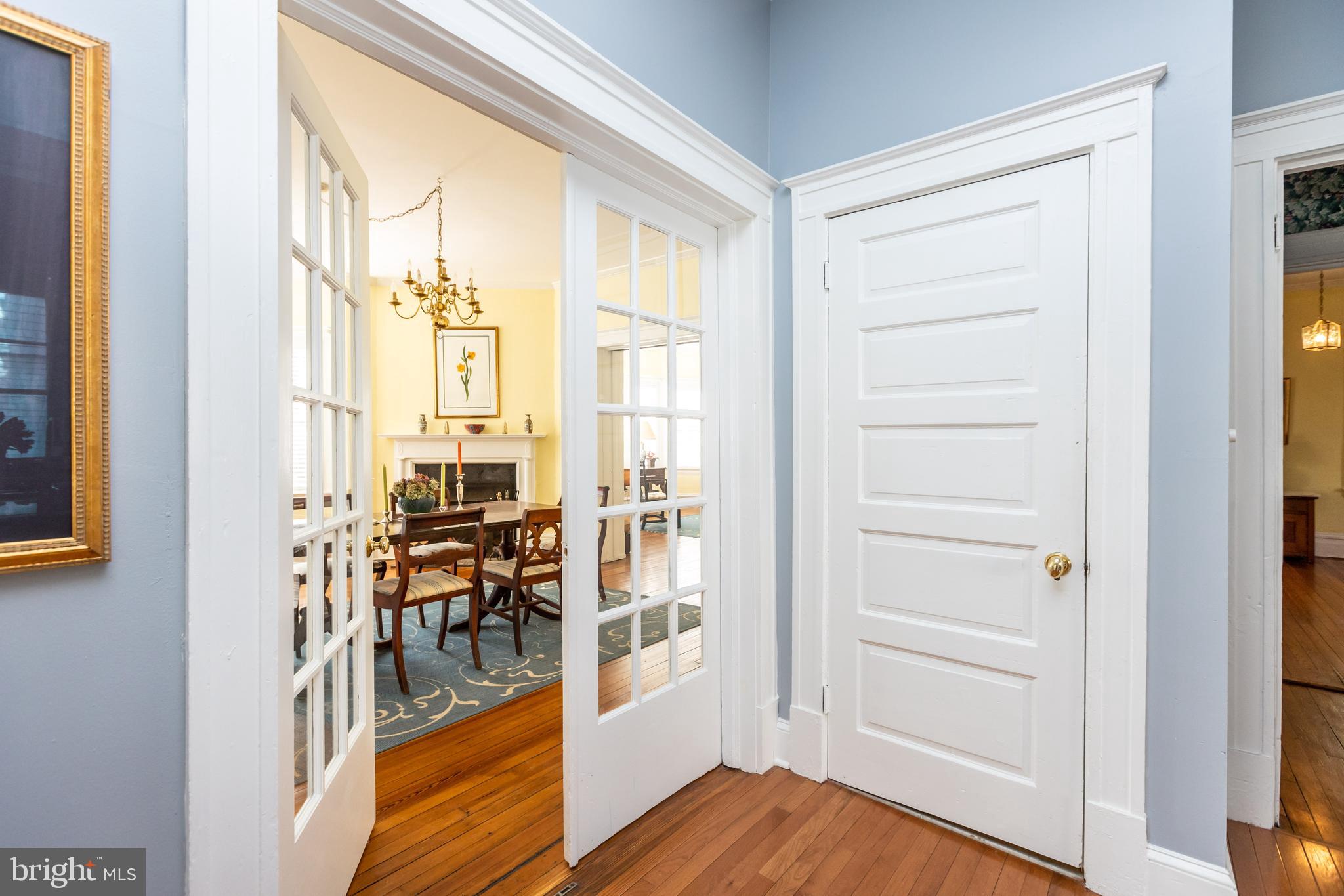 ROLAND PARK - Residential