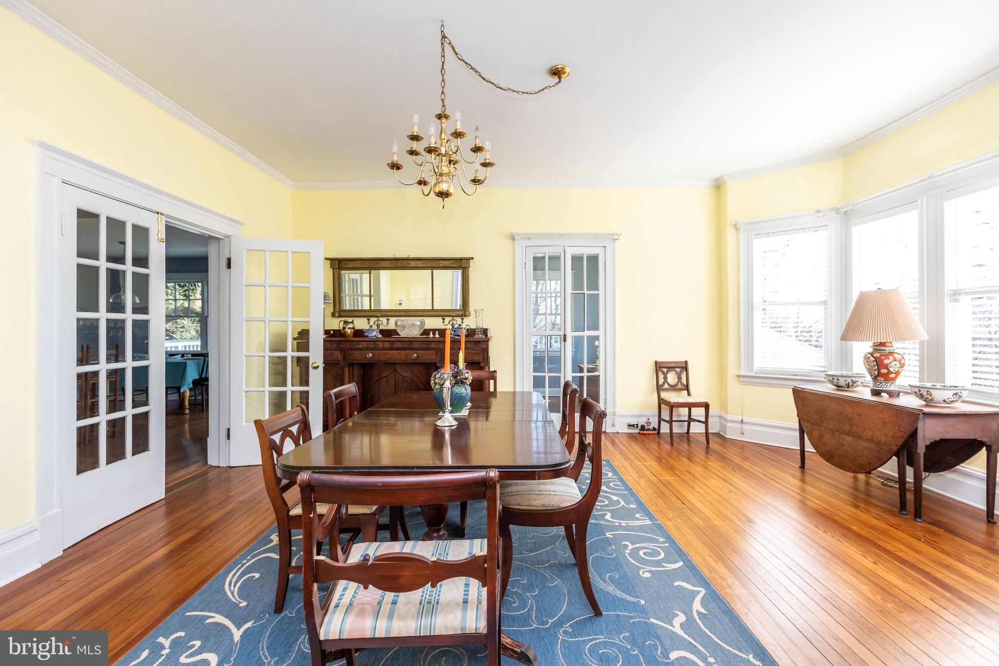 ROLAND PARK - Residential