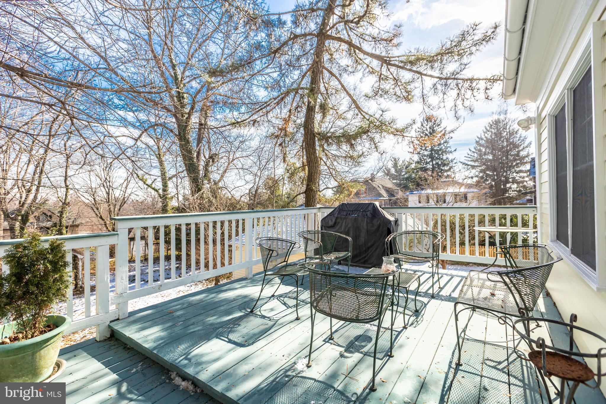 ROLAND PARK - Residential