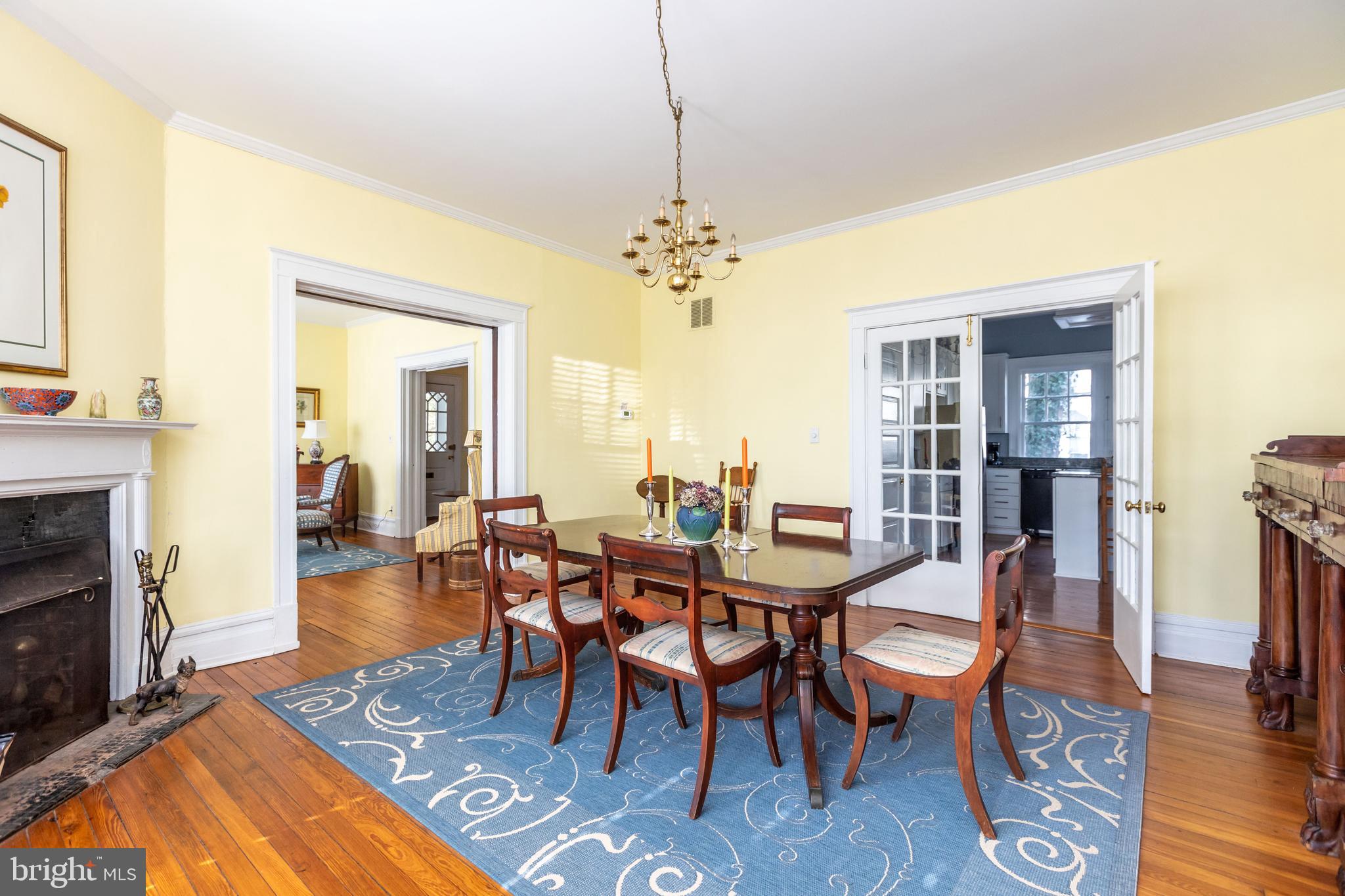 ROLAND PARK - Residential