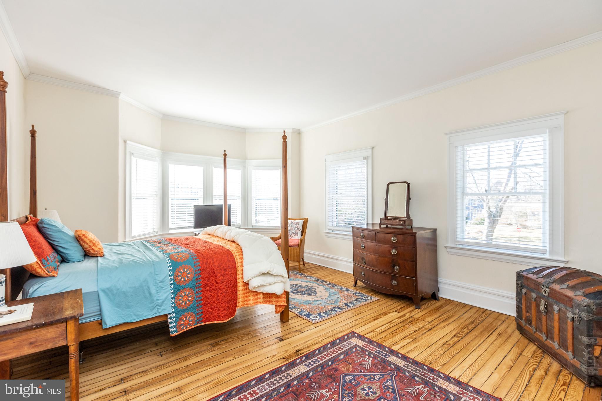 ROLAND PARK - Residential