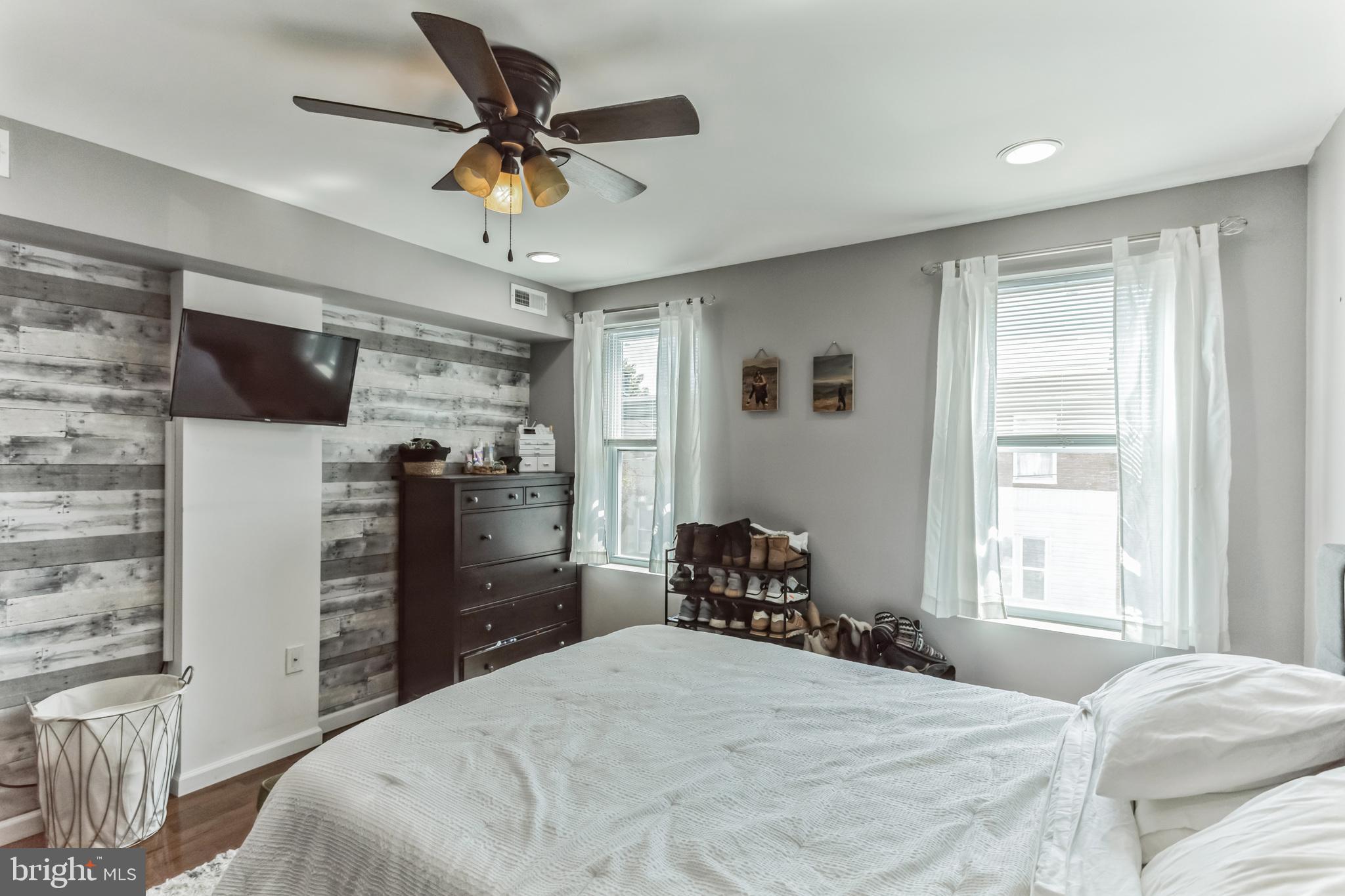 OLDE RICHMOND - Residential Lease