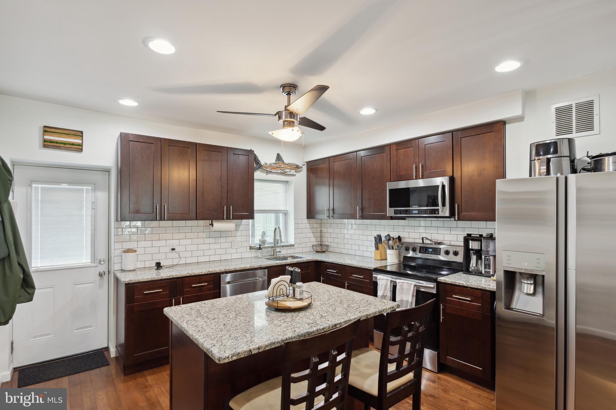 OLDE RICHMOND - Residential Lease