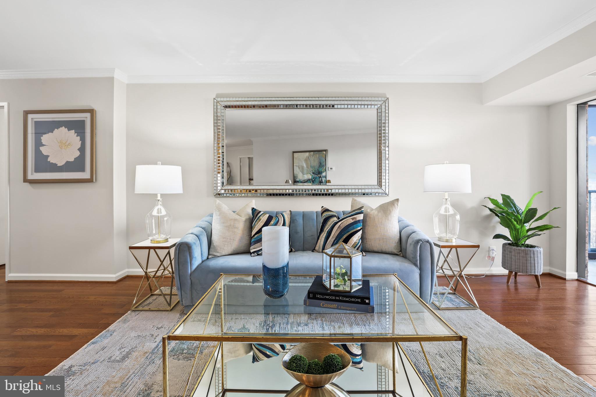 MONTEBELLO - Residential