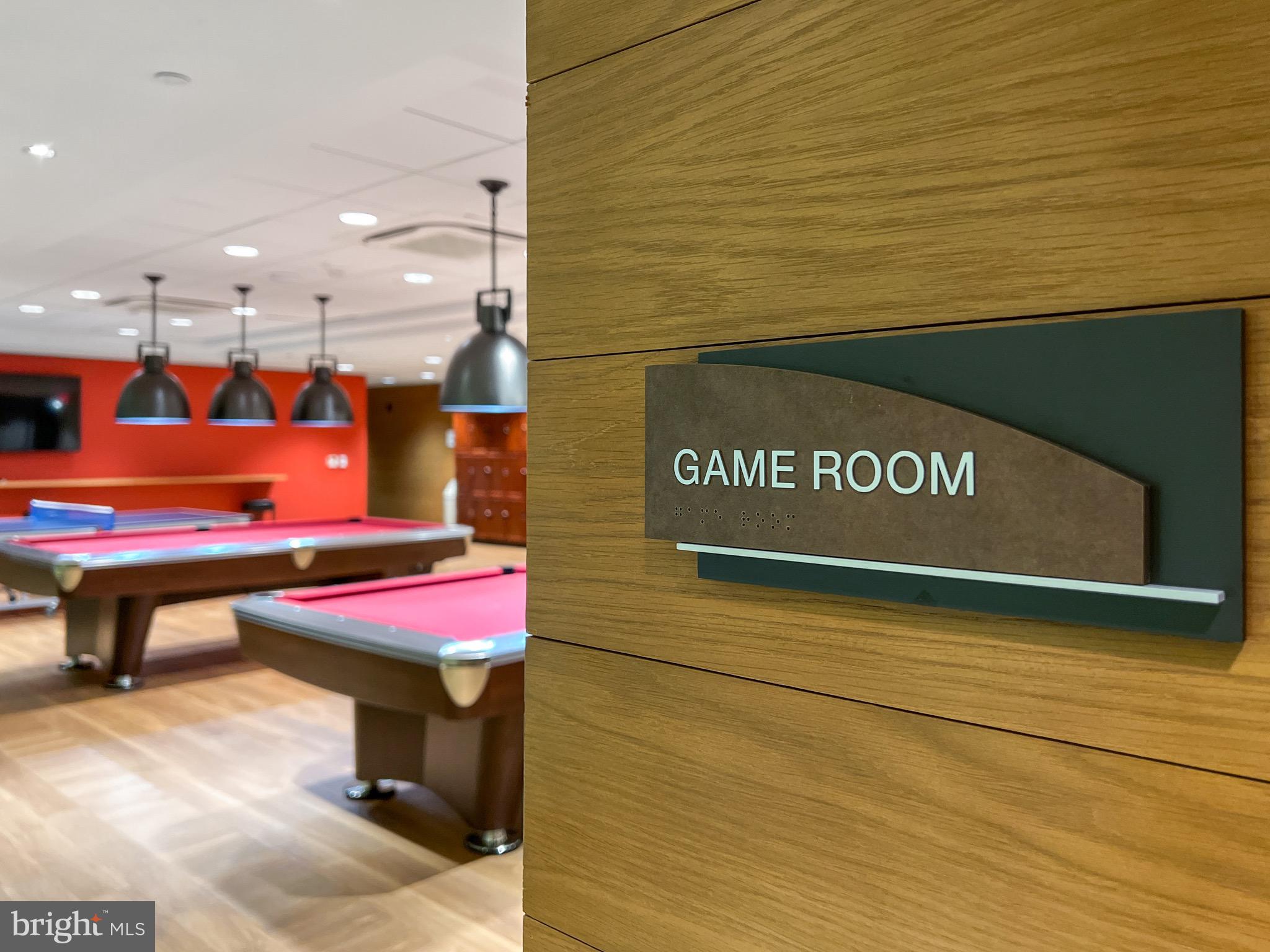 MONTEBELLO - Residential