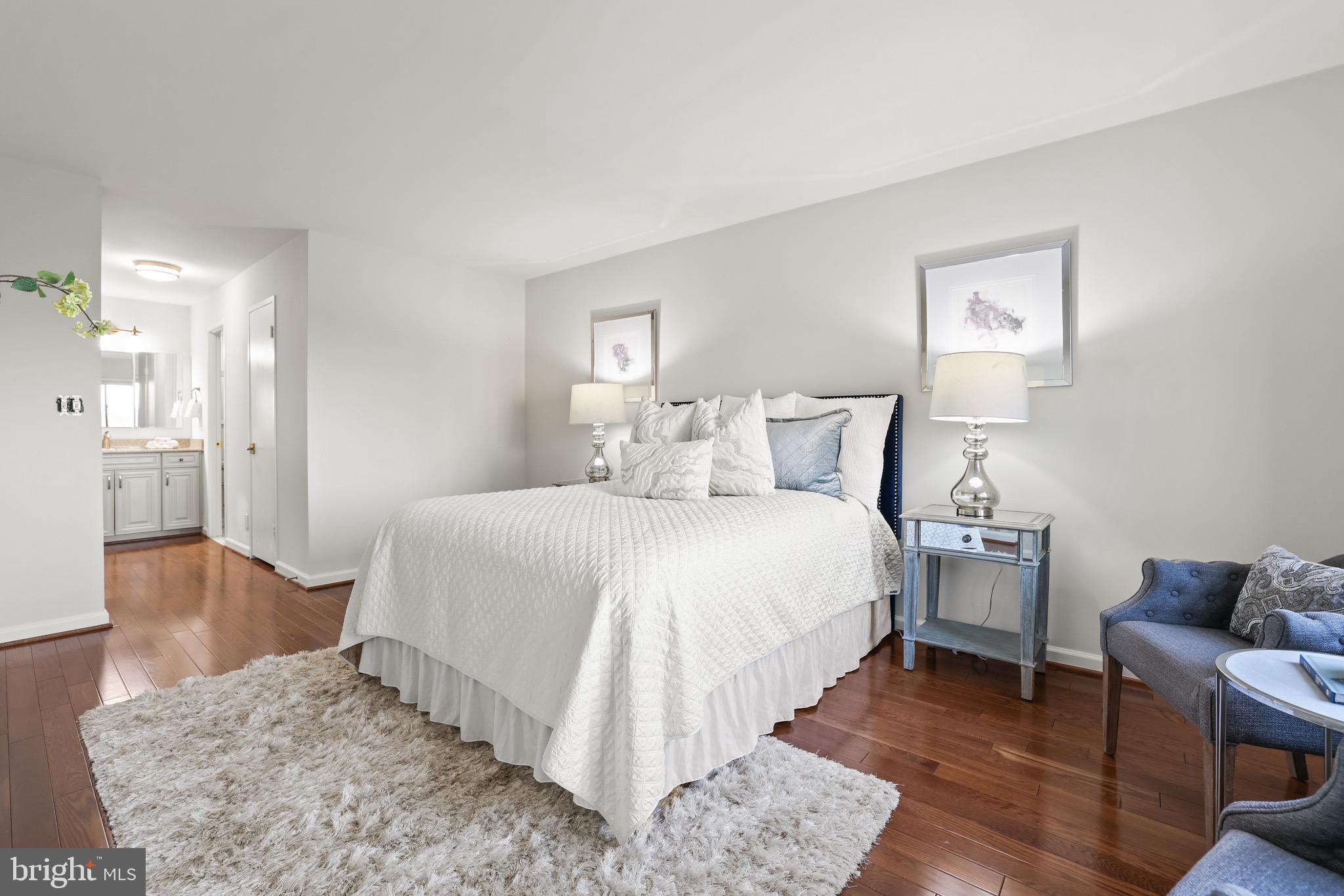 MONTEBELLO - Residential