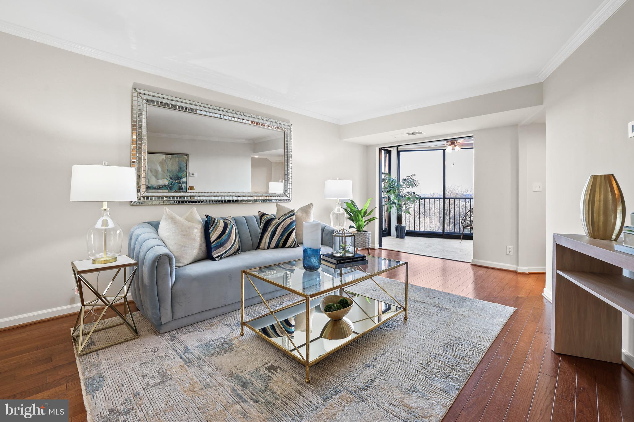 MONTEBELLO - Residential