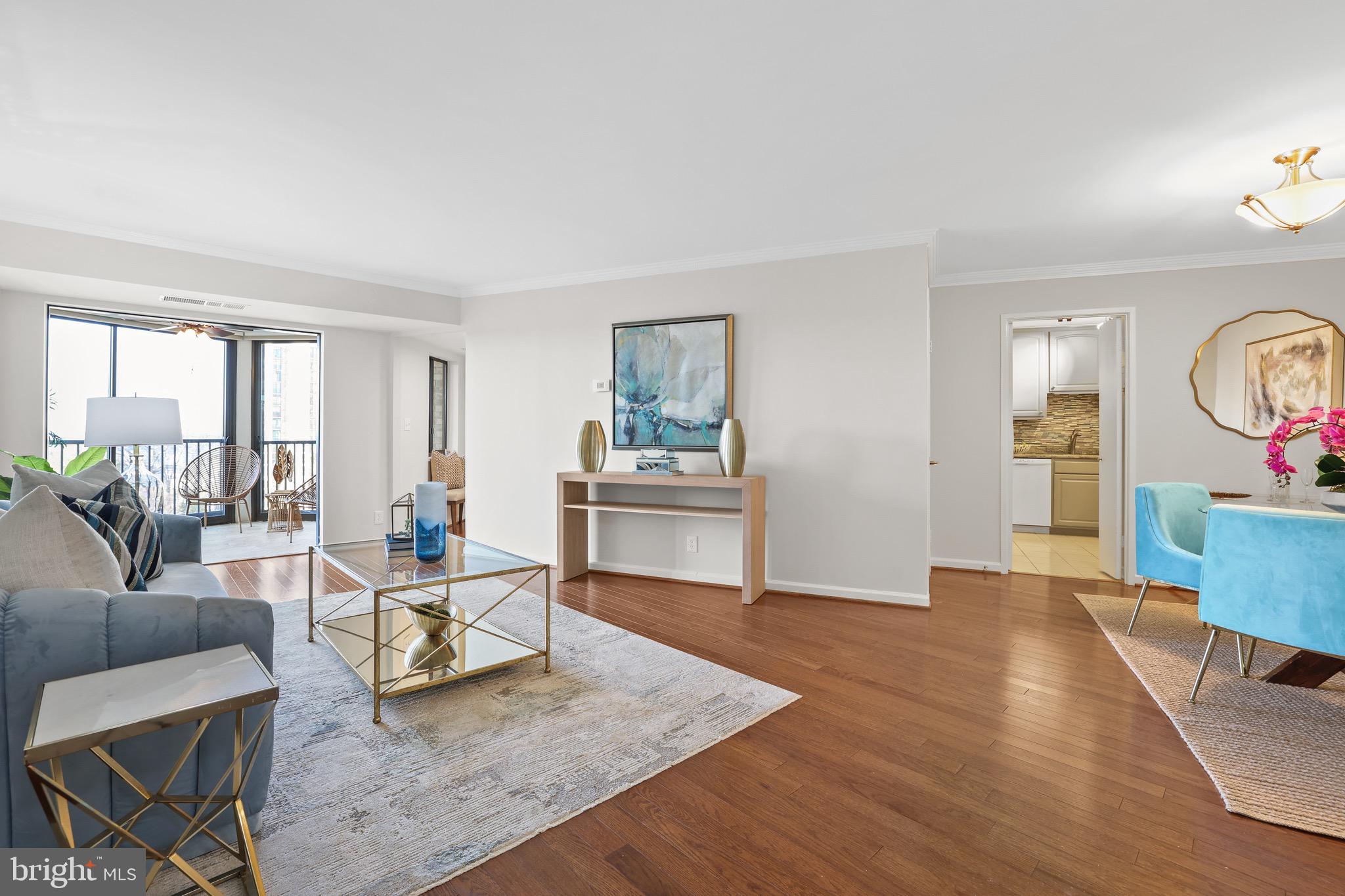 MONTEBELLO - Residential