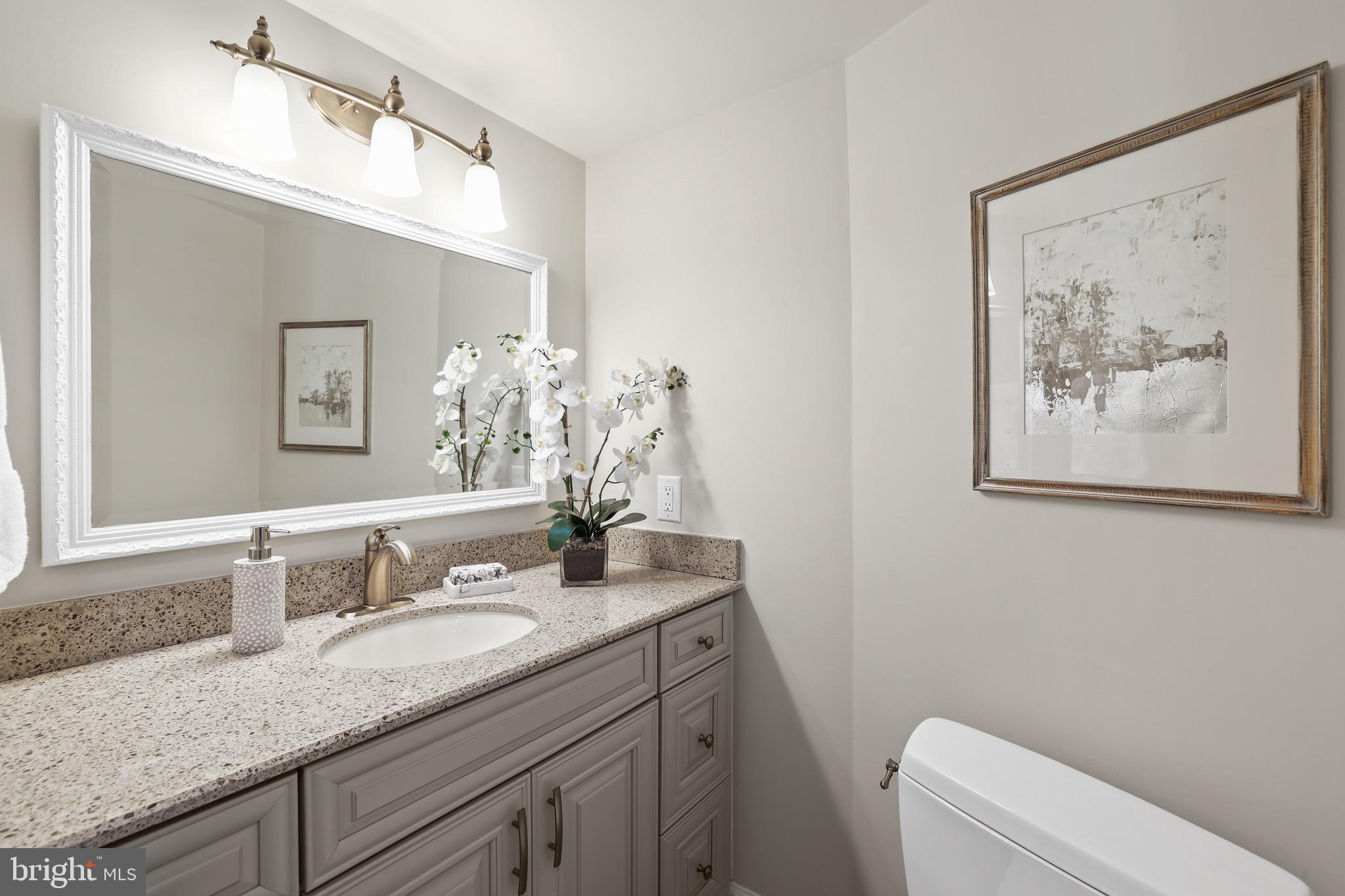 MONTEBELLO - Residential