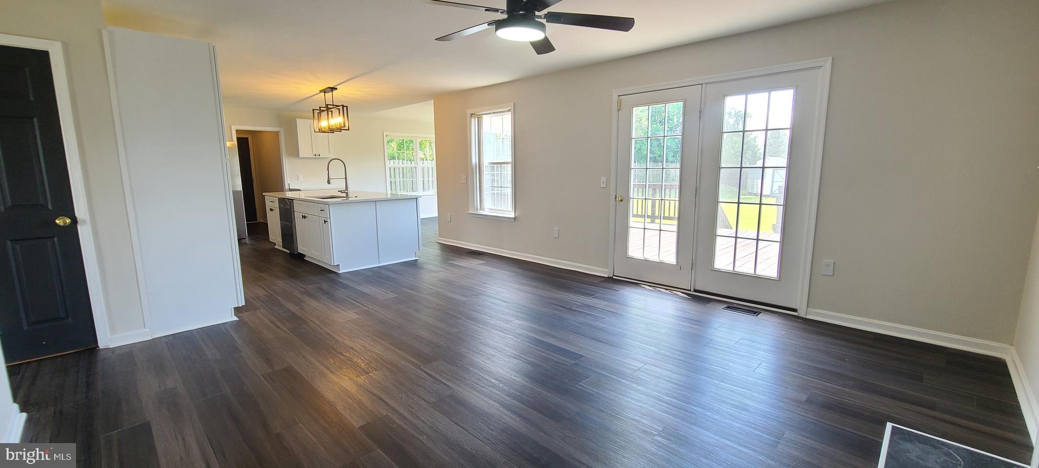 ASHLEIGH PARK - Residential