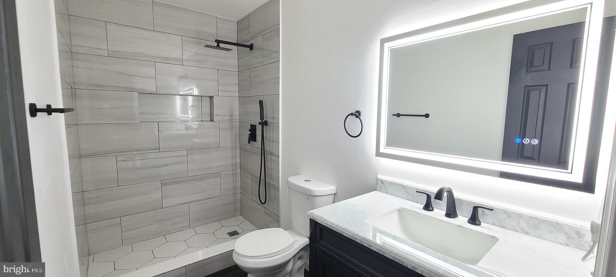 ASHLEIGH PARK - Residential