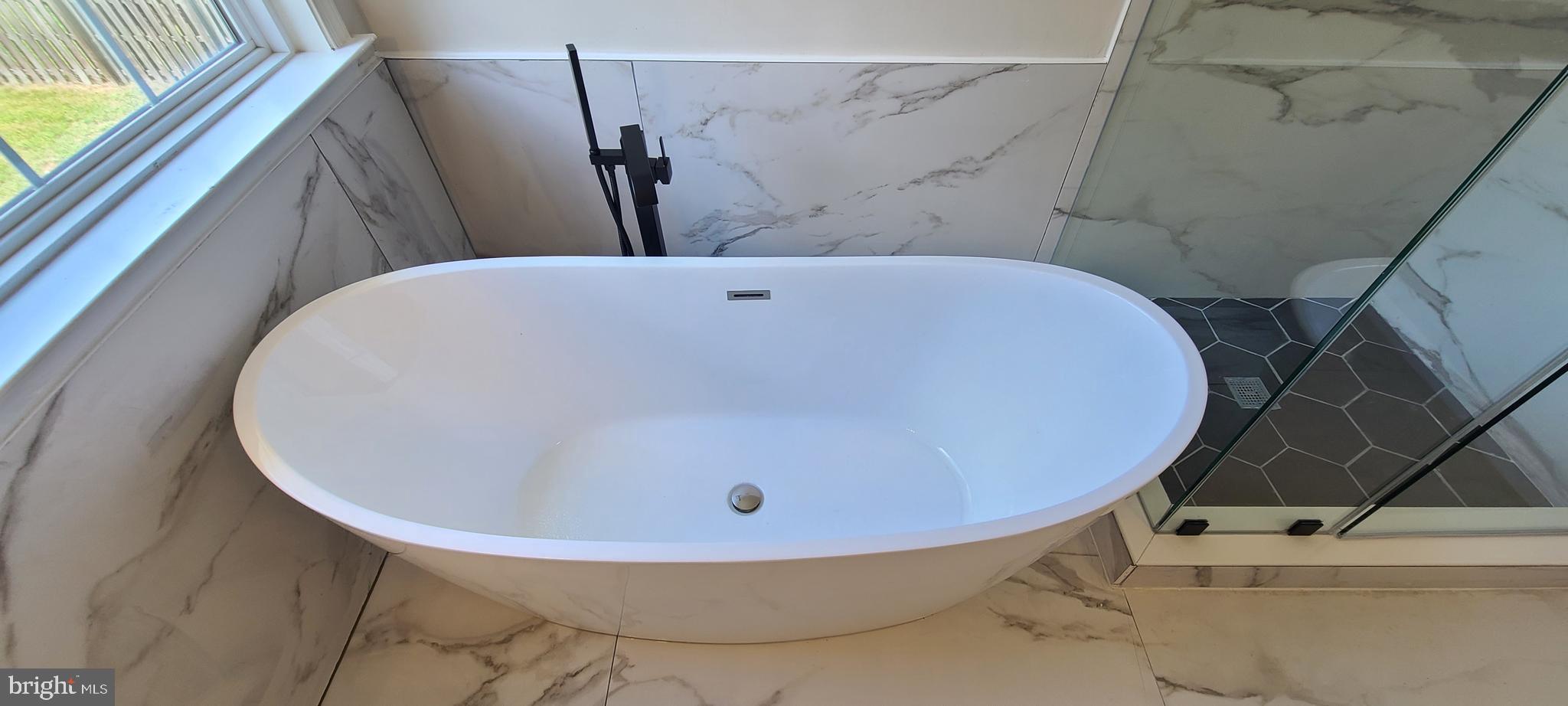 ASHLEIGH PARK - Residential