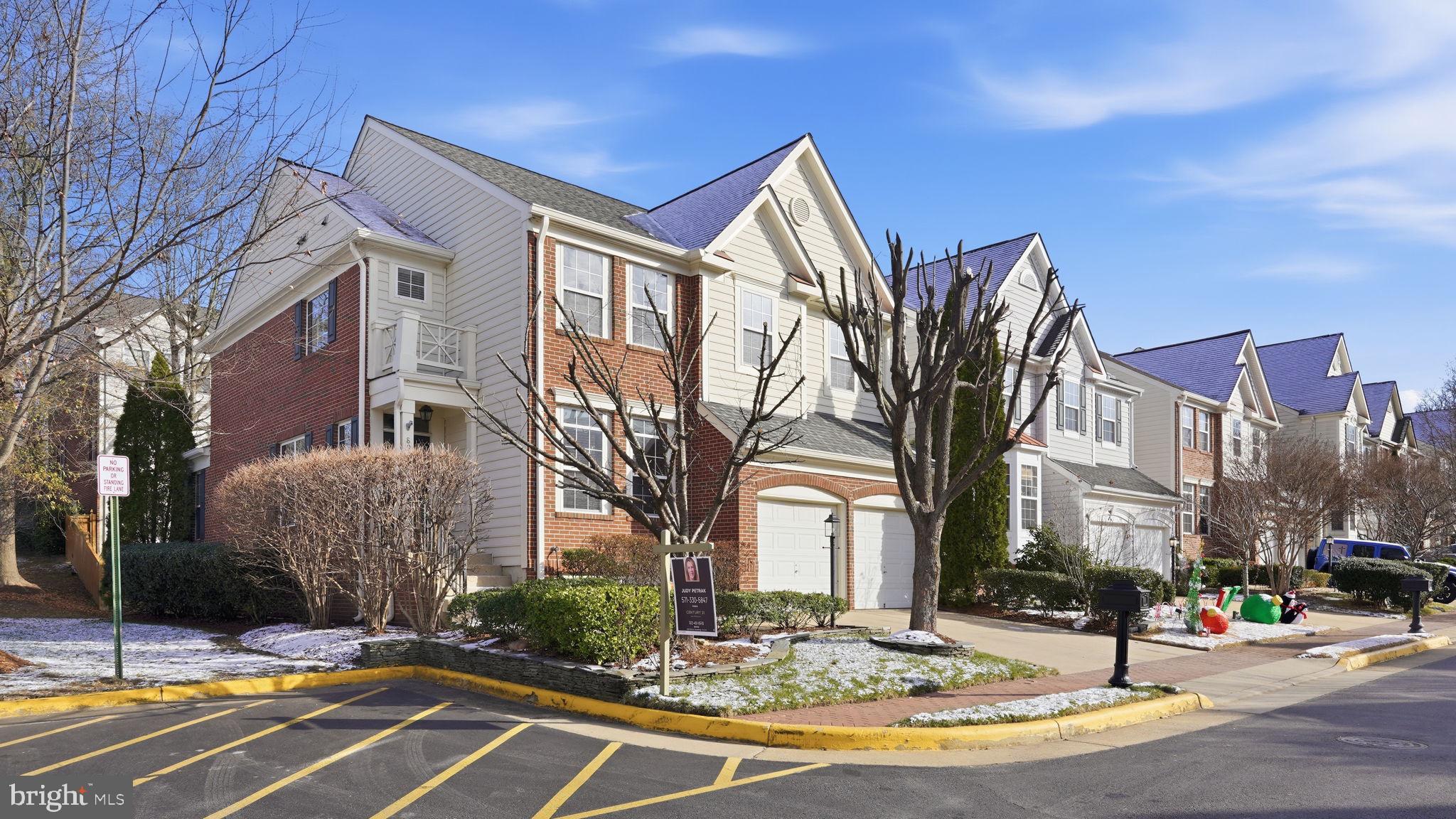 LORTON STATION - Residential