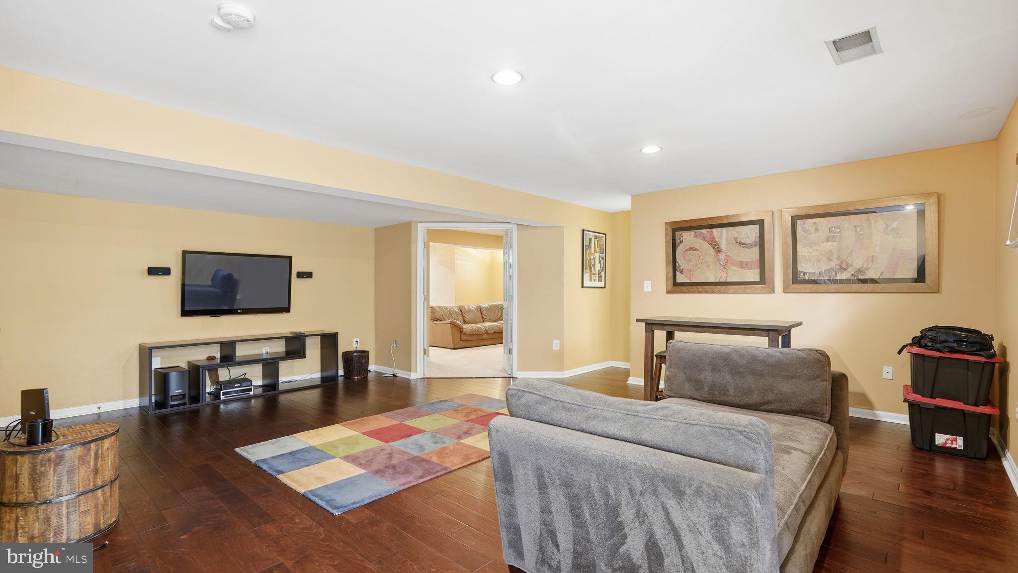 LORTON STATION - Residential