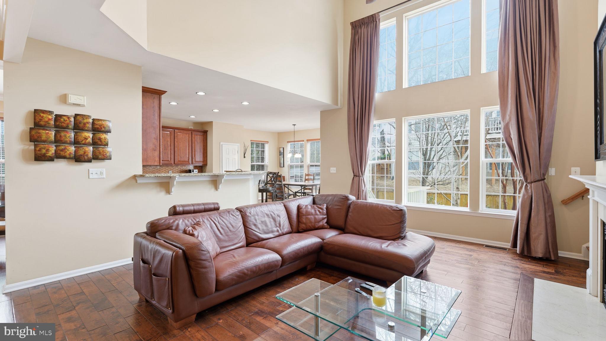 LORTON STATION - Residential