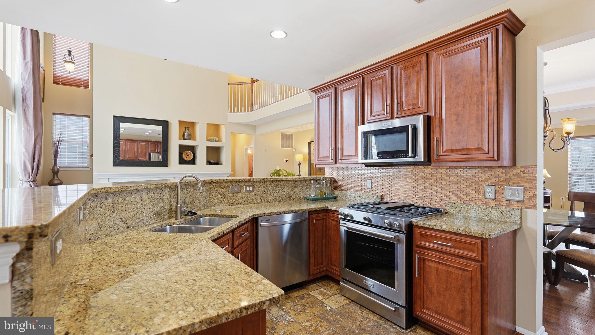 LORTON STATION - Residential