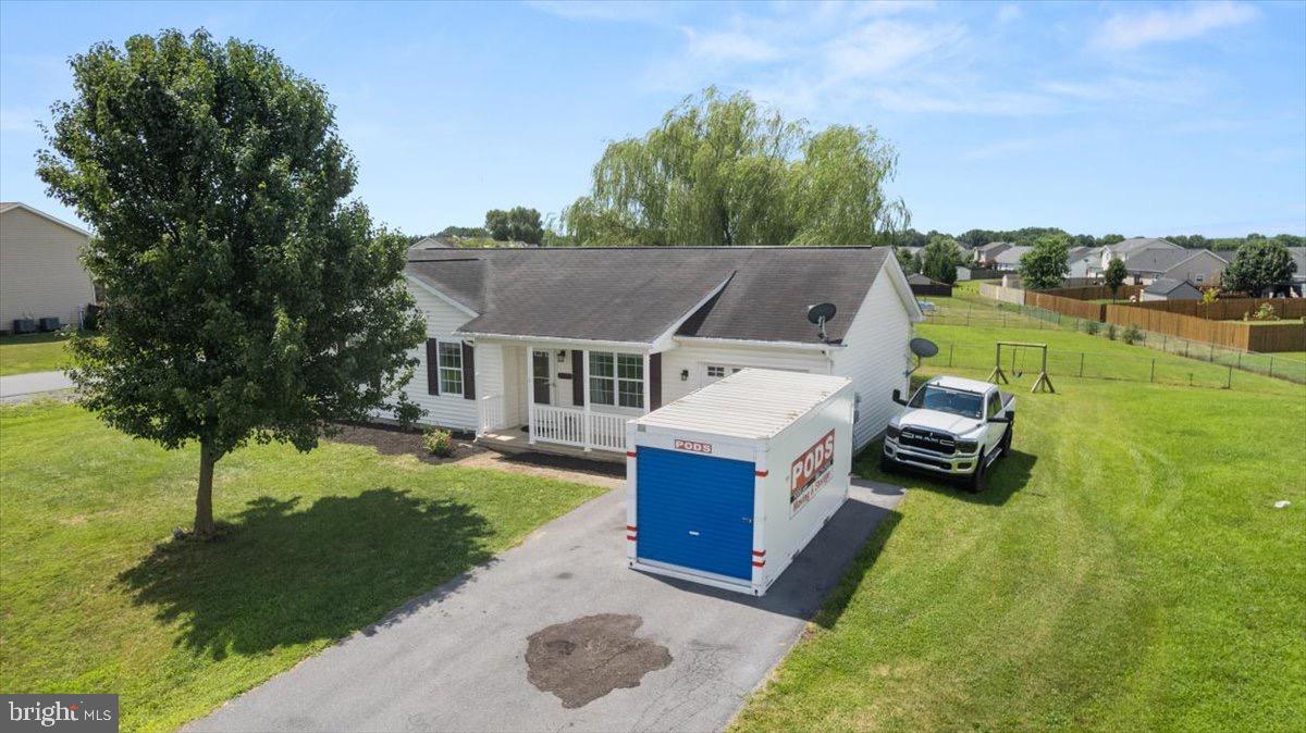 SPRING HILL - Residential