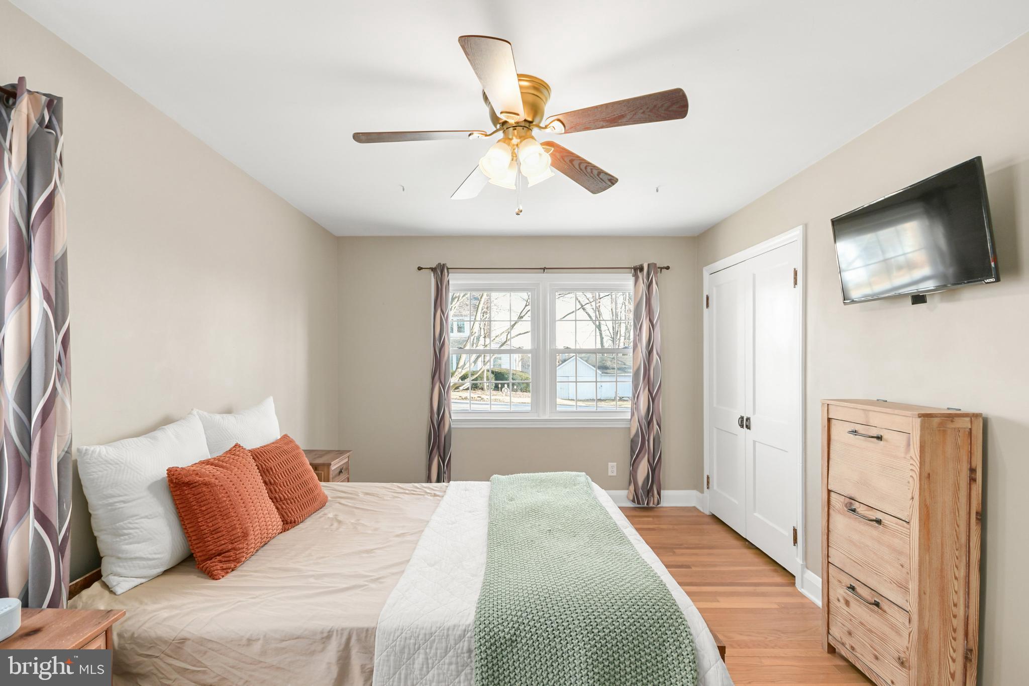 FRIENDSHIP HEIGHTS - Residential