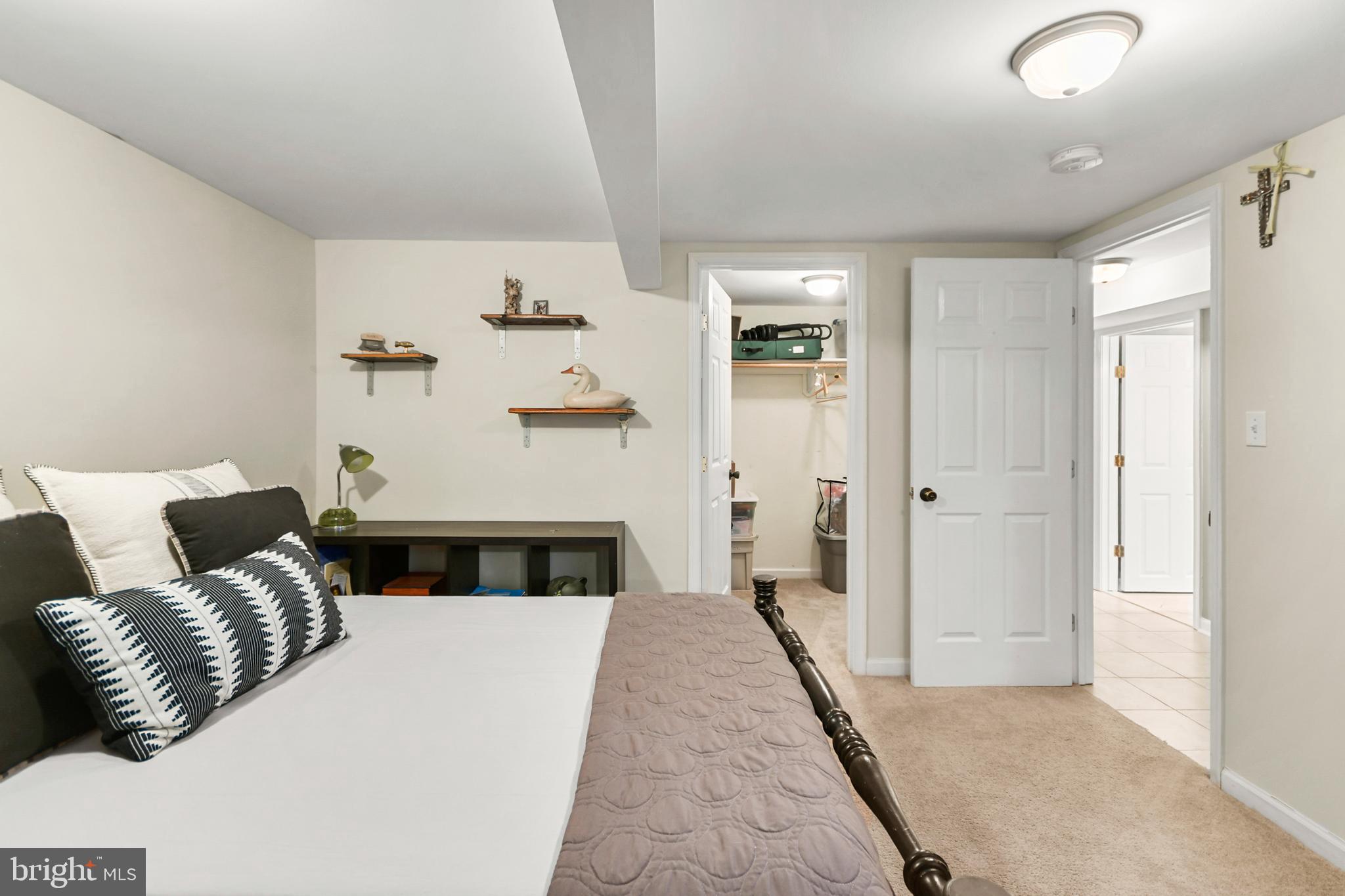 FRIENDSHIP HEIGHTS - Residential