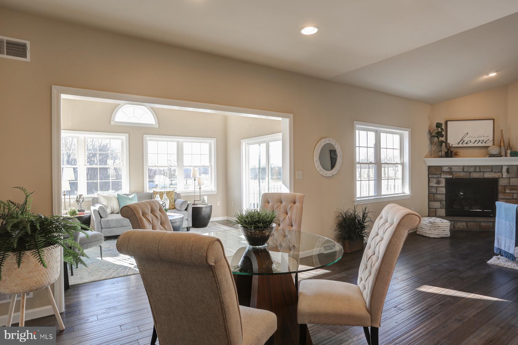 STONEYBROOK OF ELIZABETHTOWN - Residential