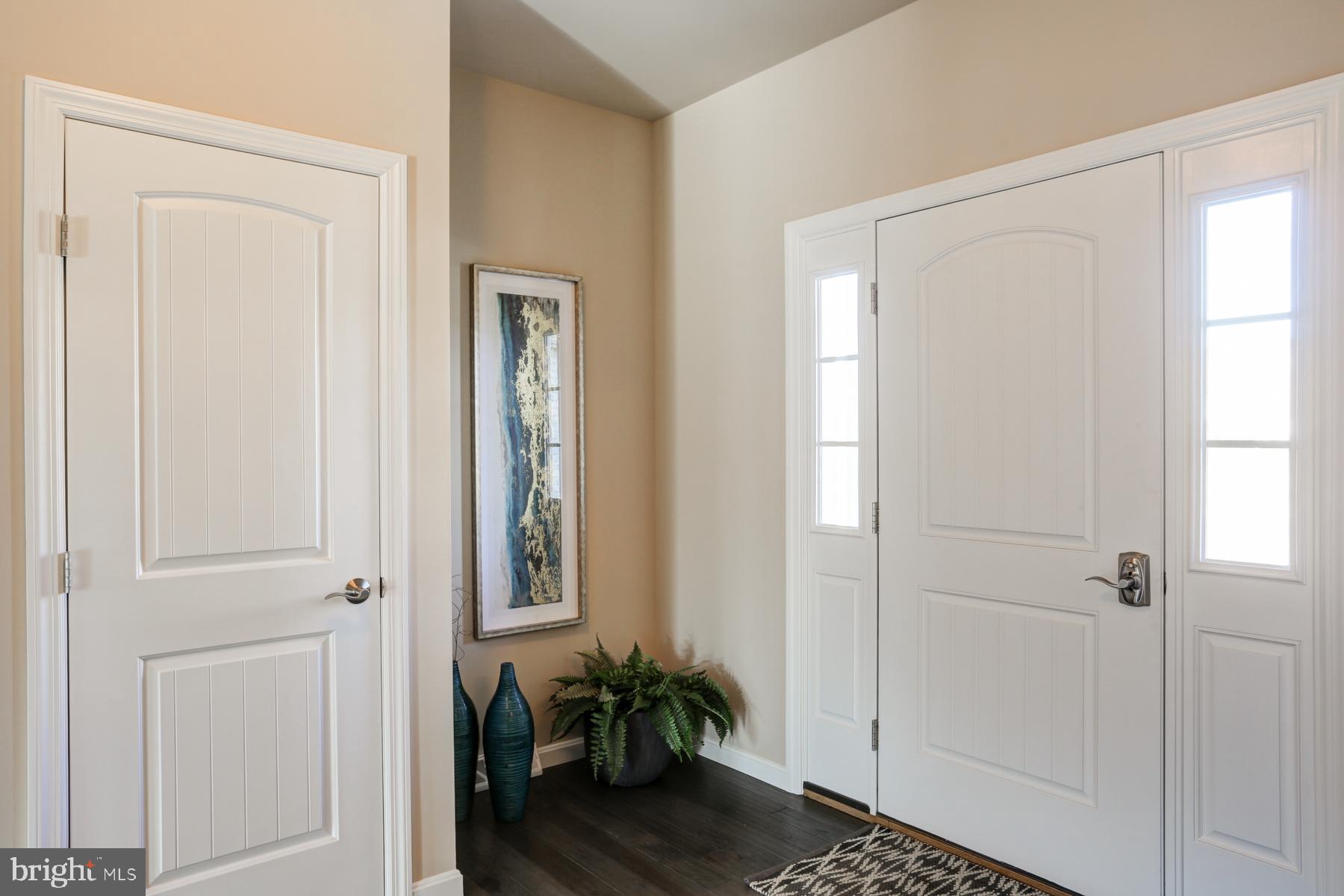 STONEYBROOK OF ELIZABETHTOWN - Residential