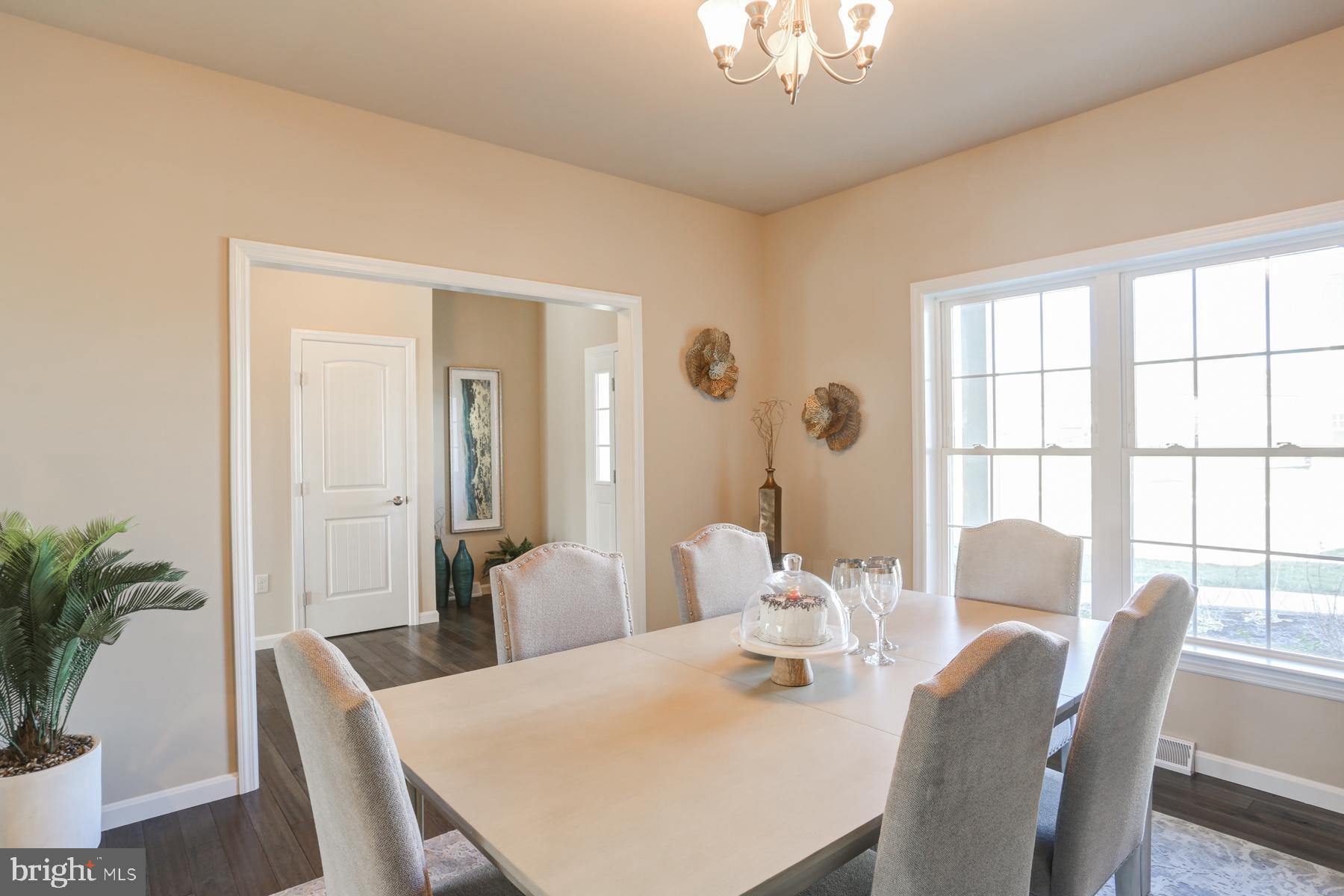 STONEYBROOK OF ELIZABETHTOWN - Residential