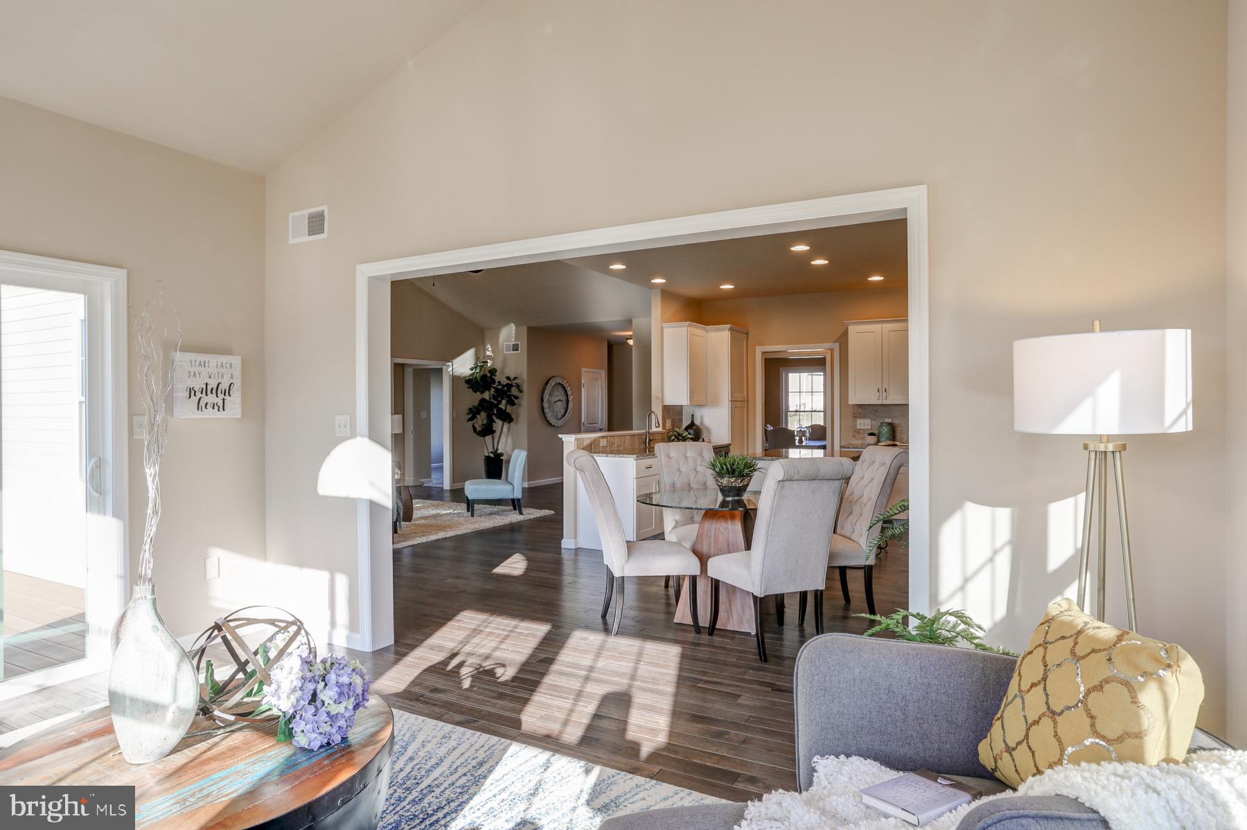 STONEYBROOK OF ELIZABETHTOWN - Residential