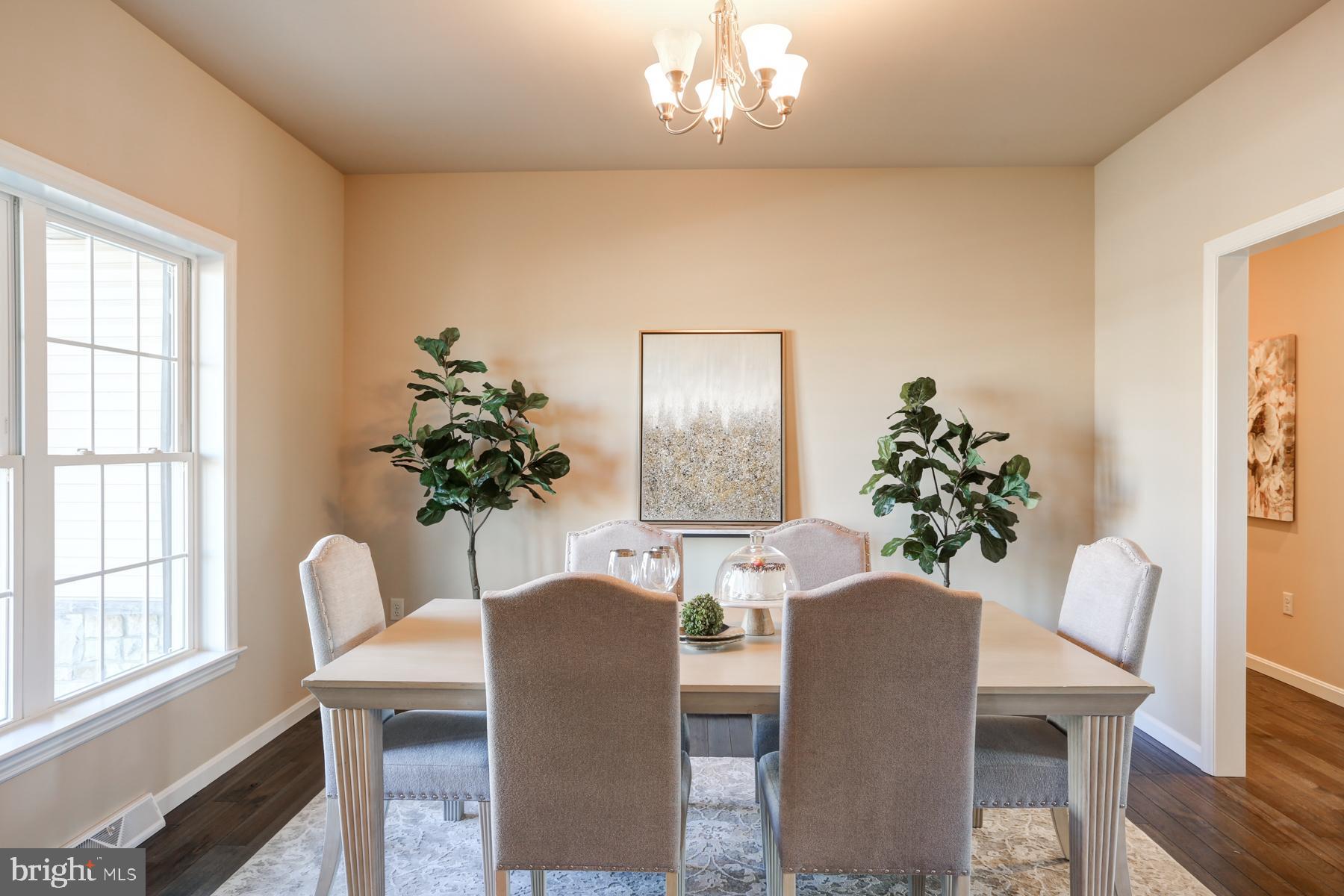 STONEYBROOK OF ELIZABETHTOWN - Residential