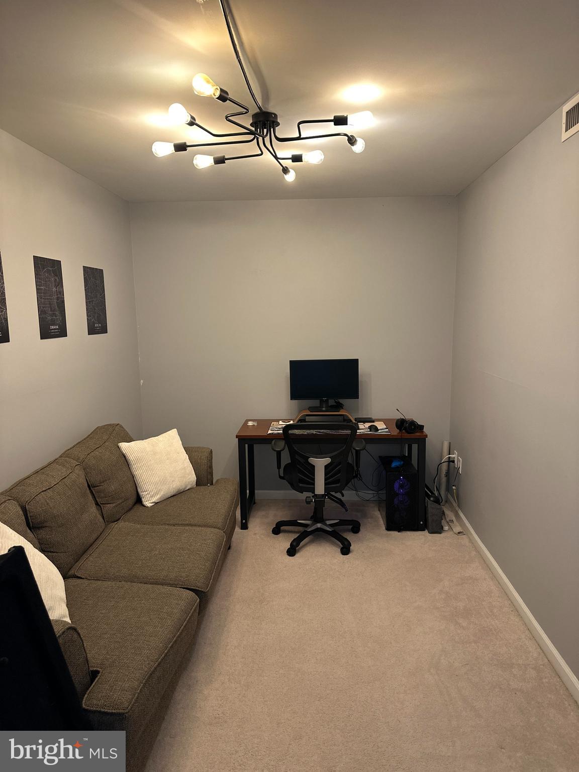 WILTON HOUSE - Residential Lease