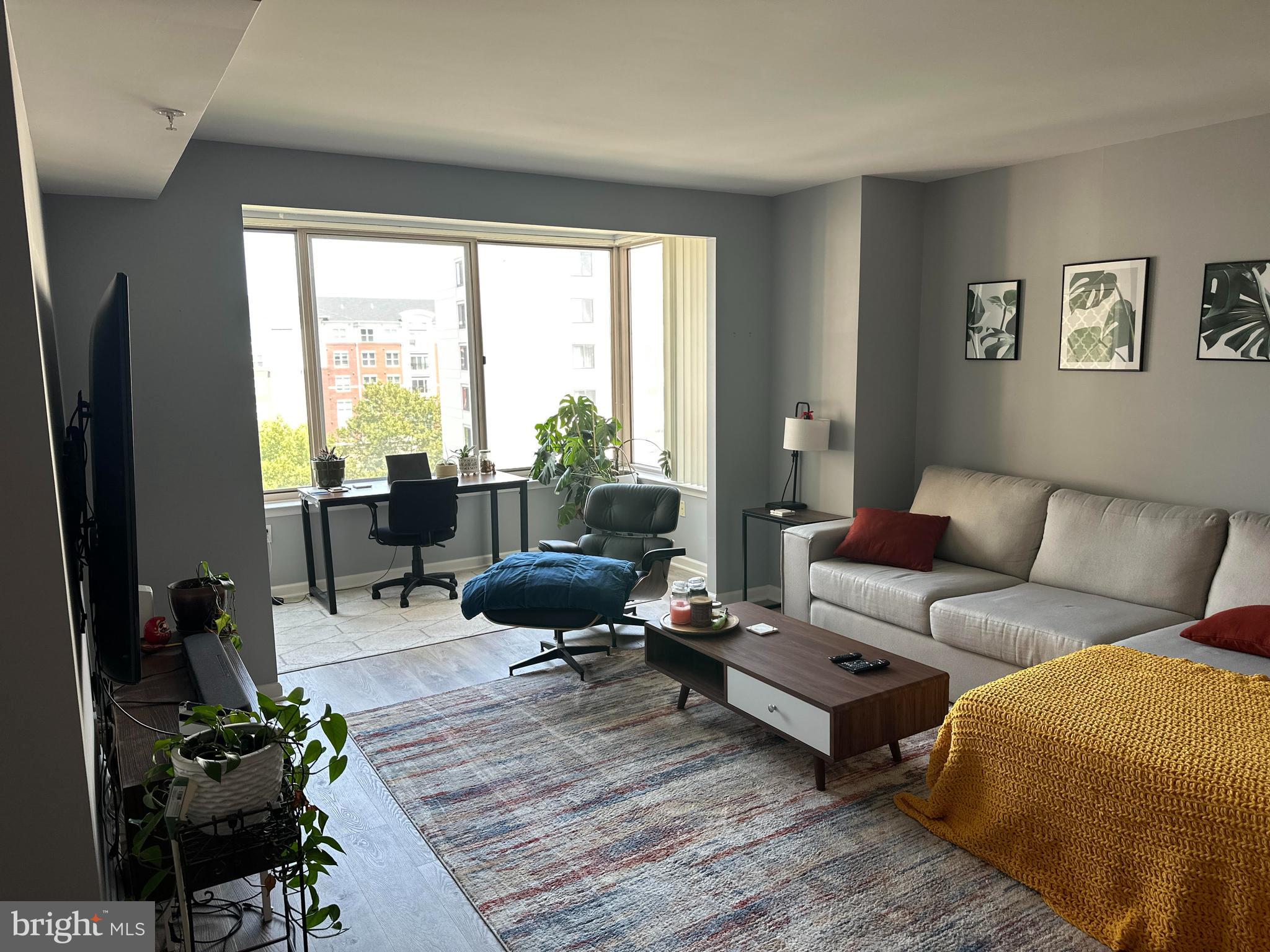 WILTON HOUSE - Residential Lease