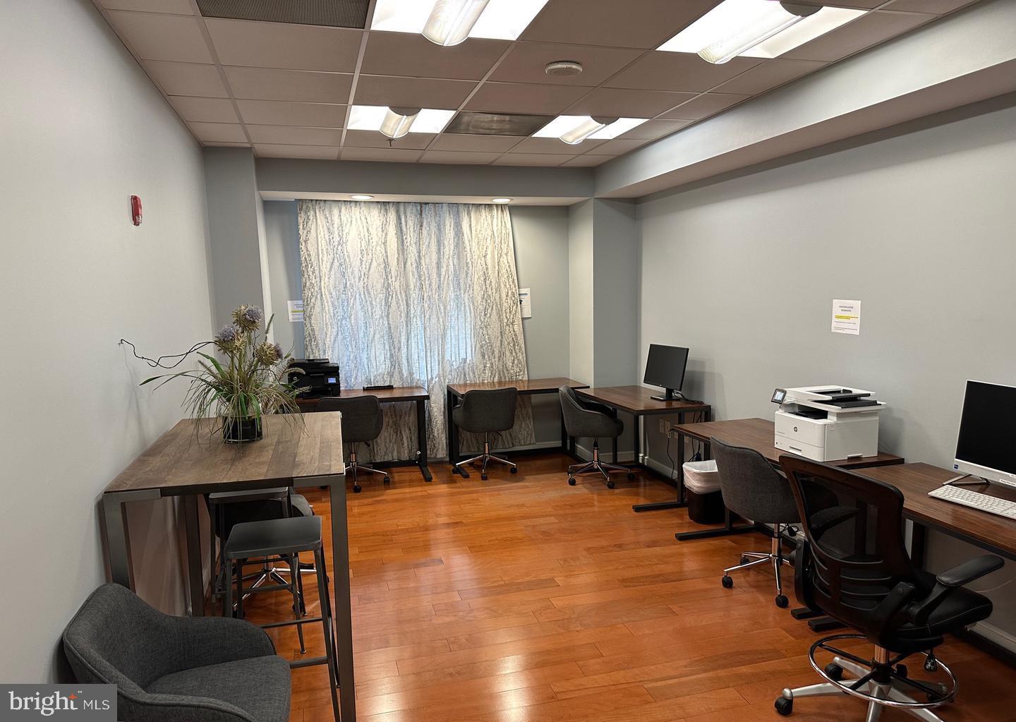 WILTON HOUSE - Residential Lease