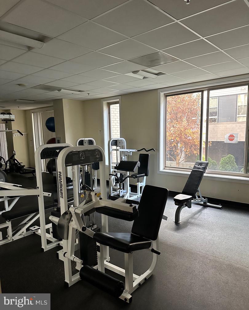 WILTON HOUSE - Residential Lease