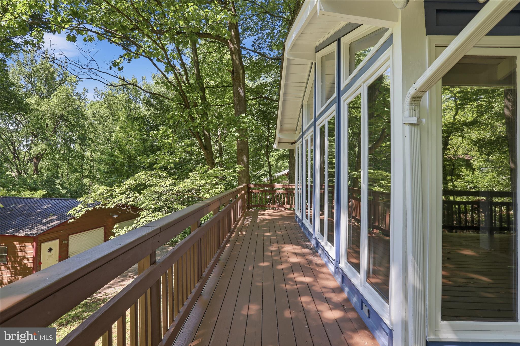 BLUE MOUNTAIN - Residential
