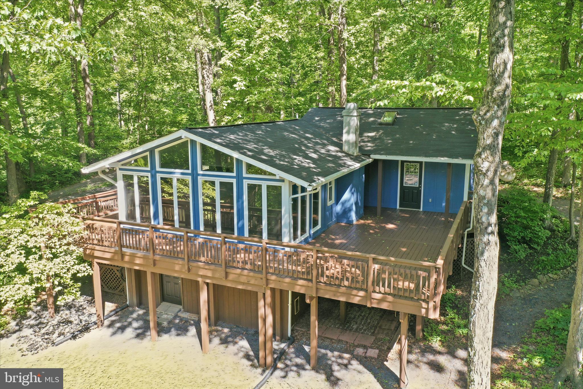 BLUE MOUNTAIN - Residential