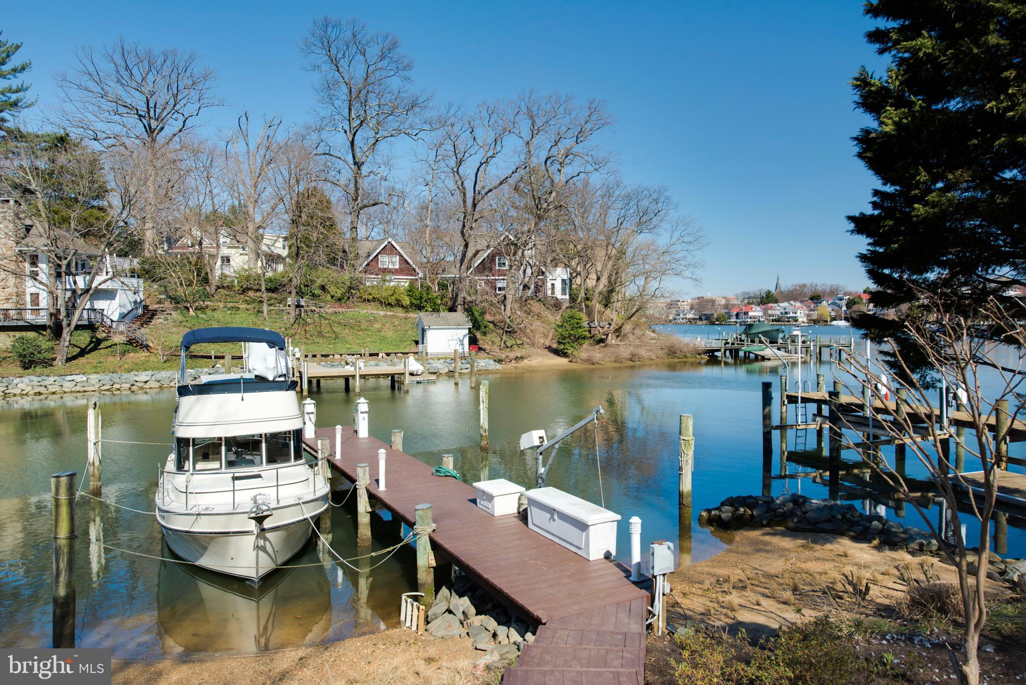 EASTPORT - Residential