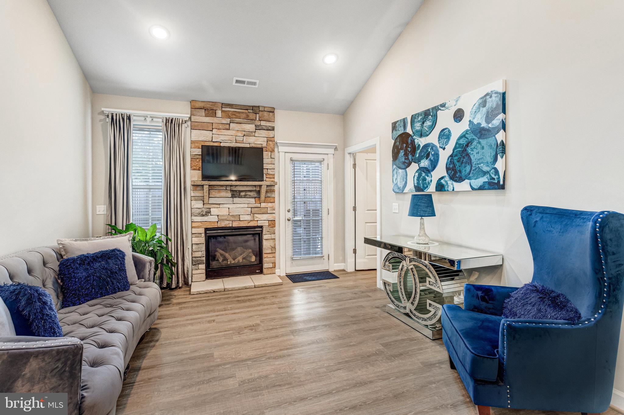 5620 FINLEY ROSE COURT