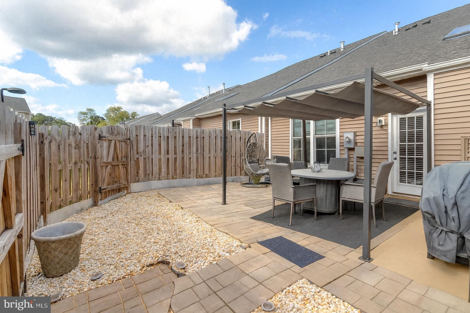 VILLAS AT SALEM CHURCH - Residential