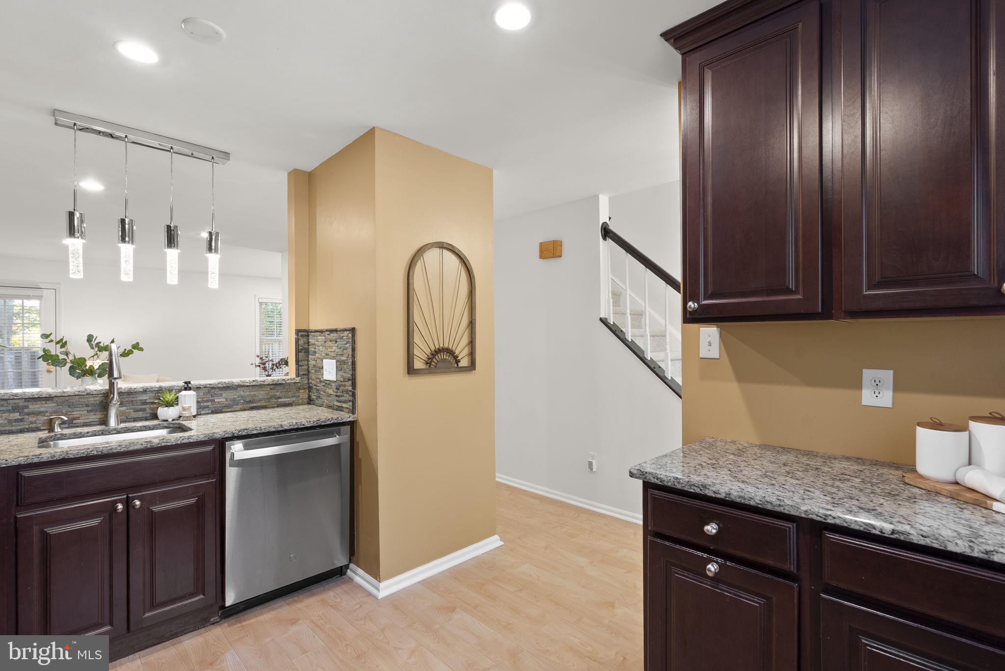 12173 FLAG HARBOR DRIVE